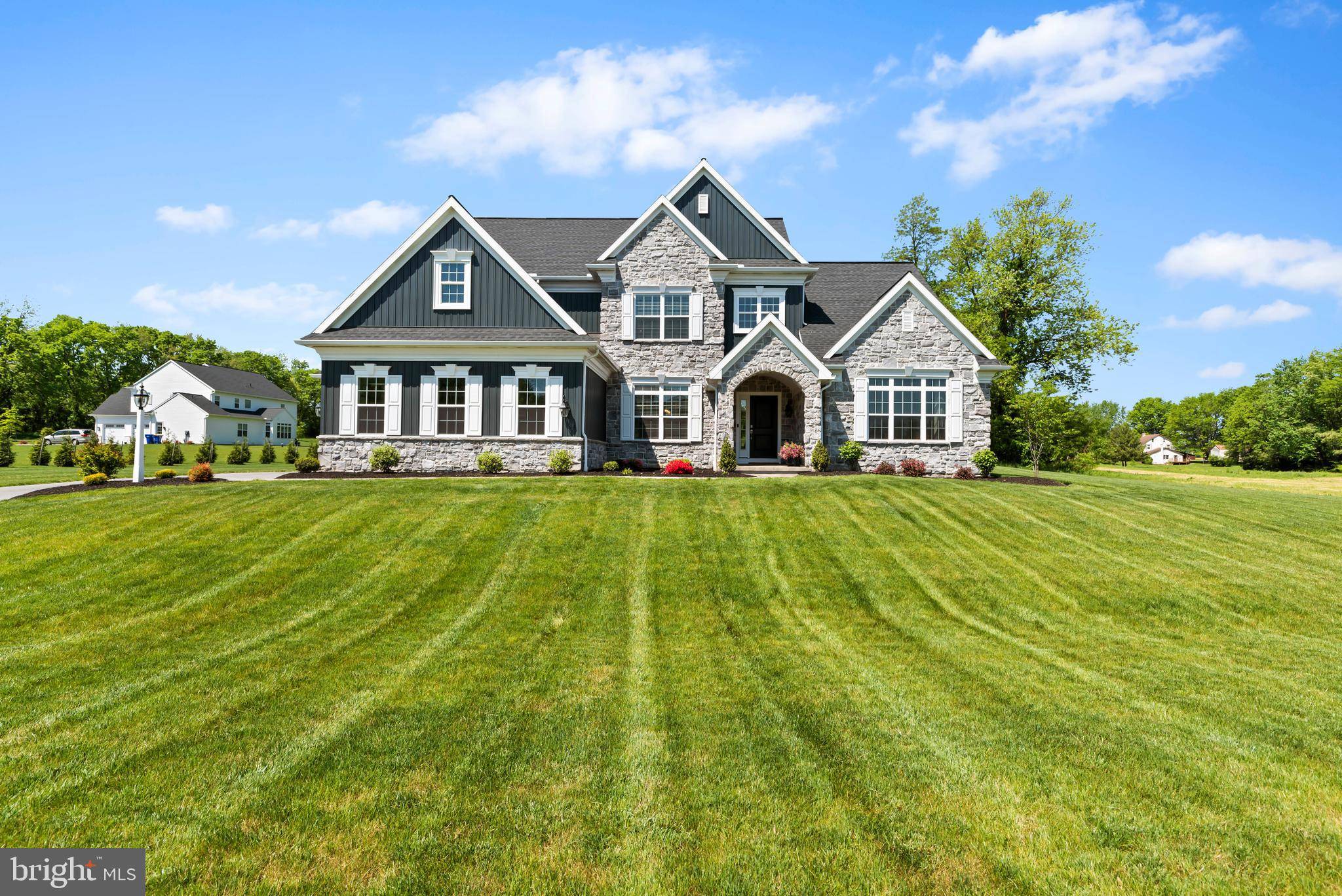 Mechanicsburg, PA 17055,707 BRINDLE FARM LN