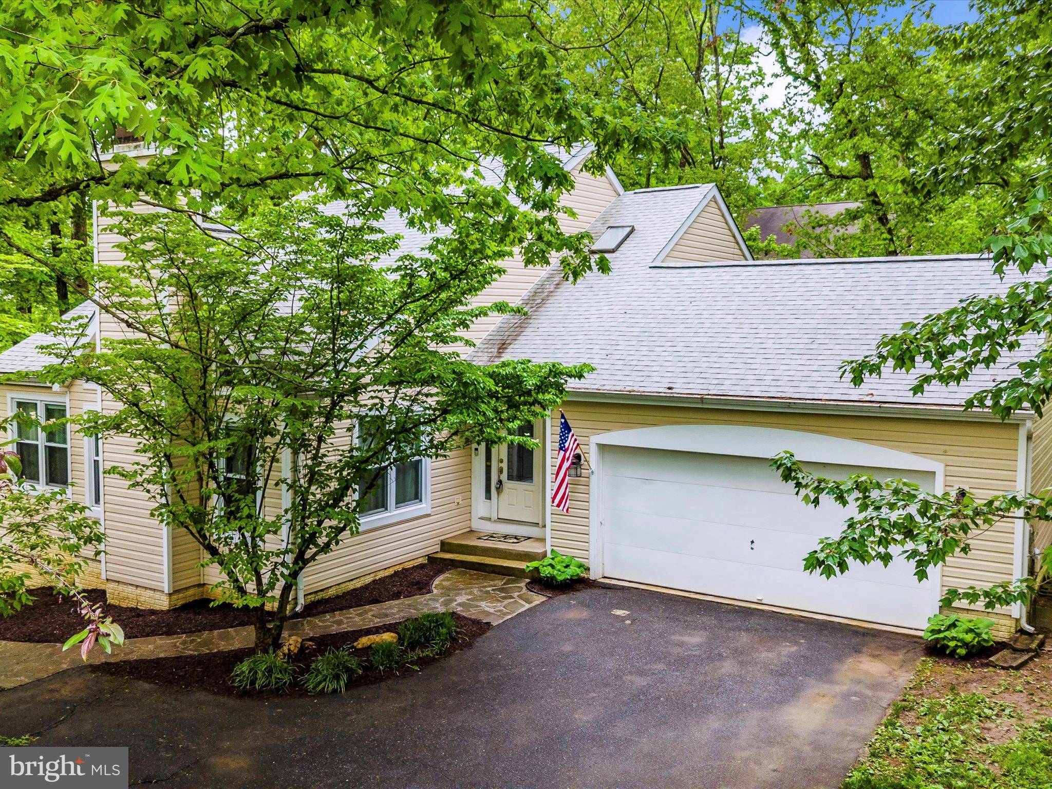 New Market, MD 21774,5740 WINDSONG CT