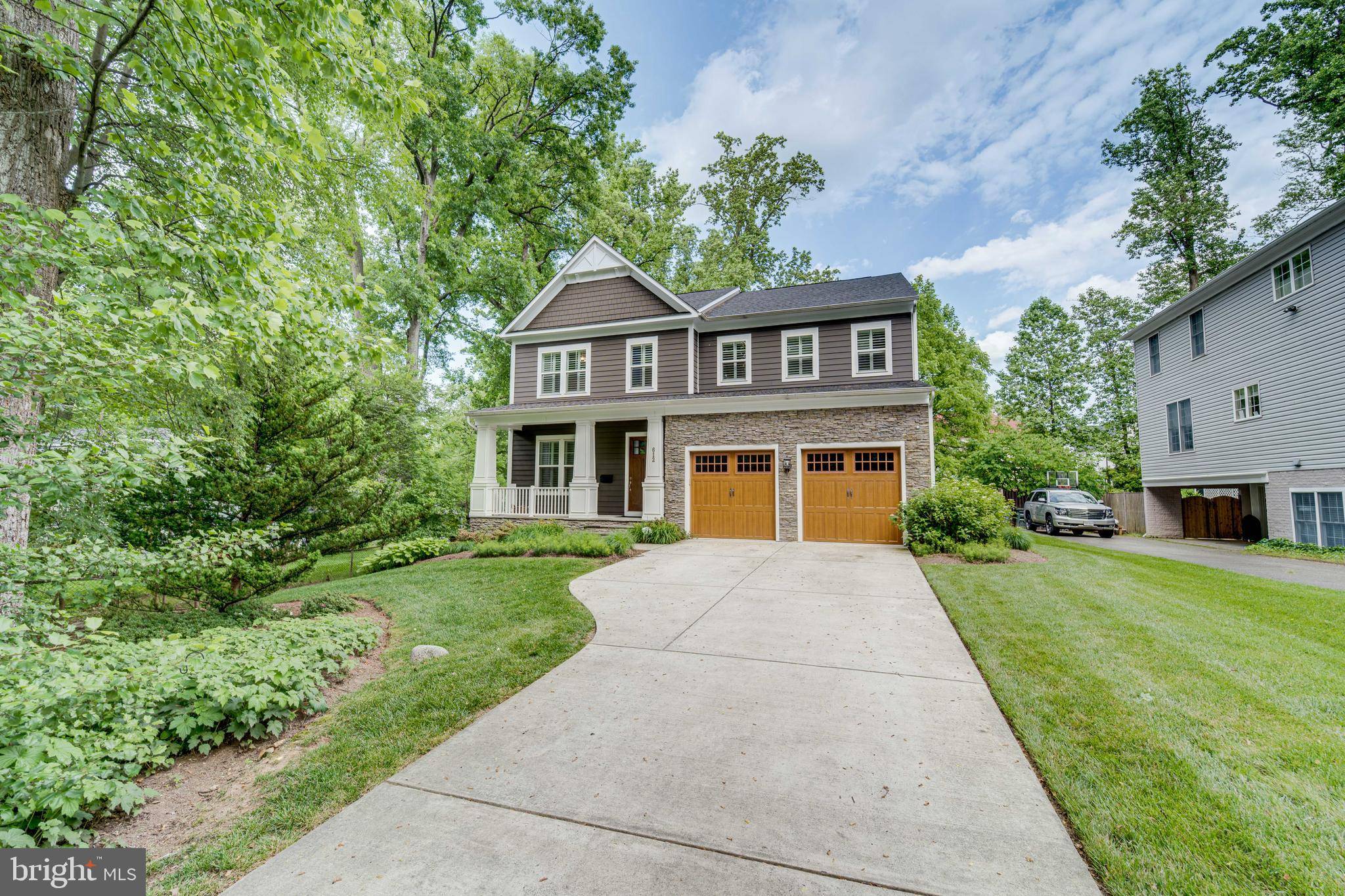 Falls Church, VA 22046,612 POPLAR DR