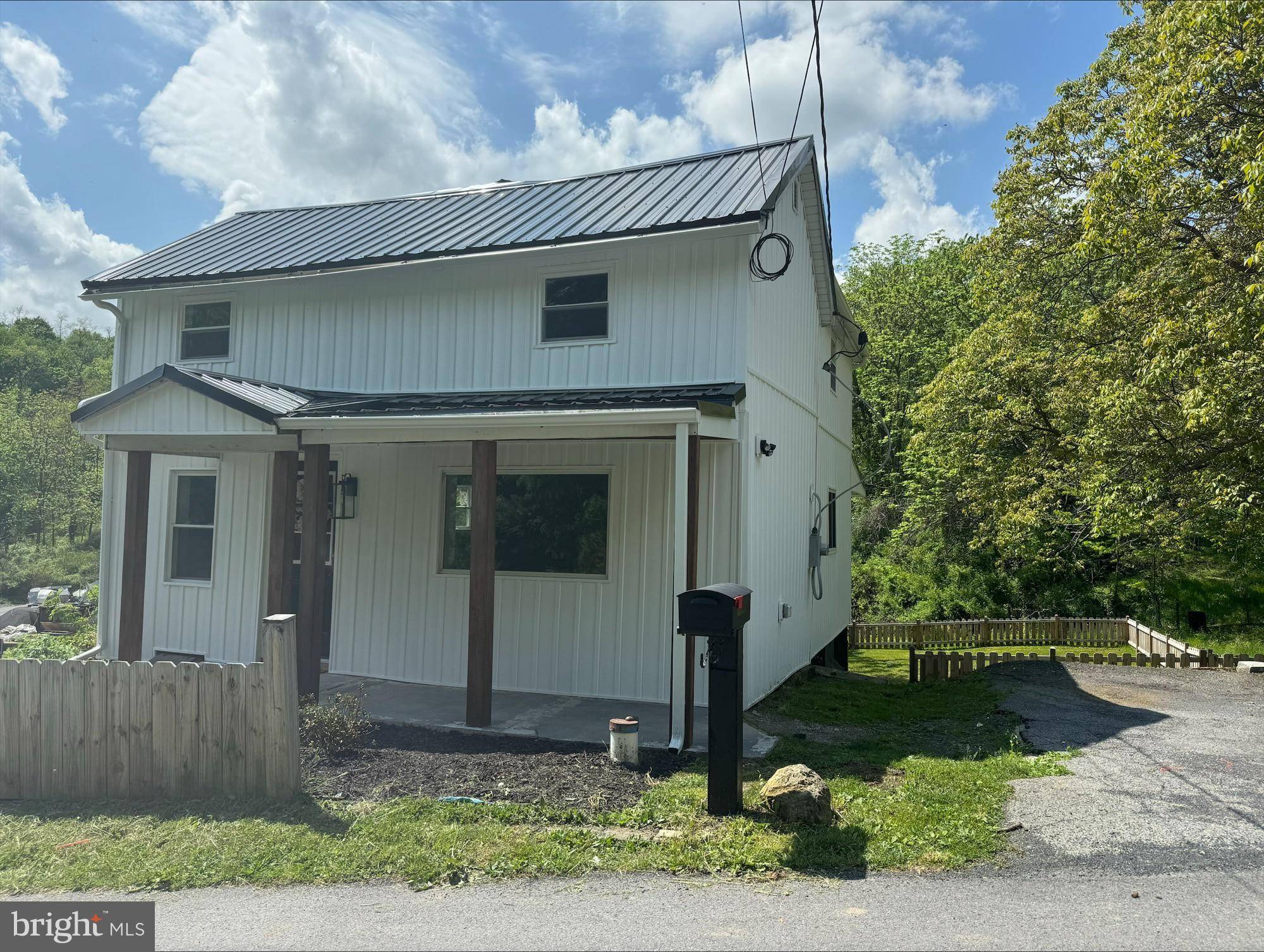 Lewistown, PA 17044,118 KLONDYKE DR