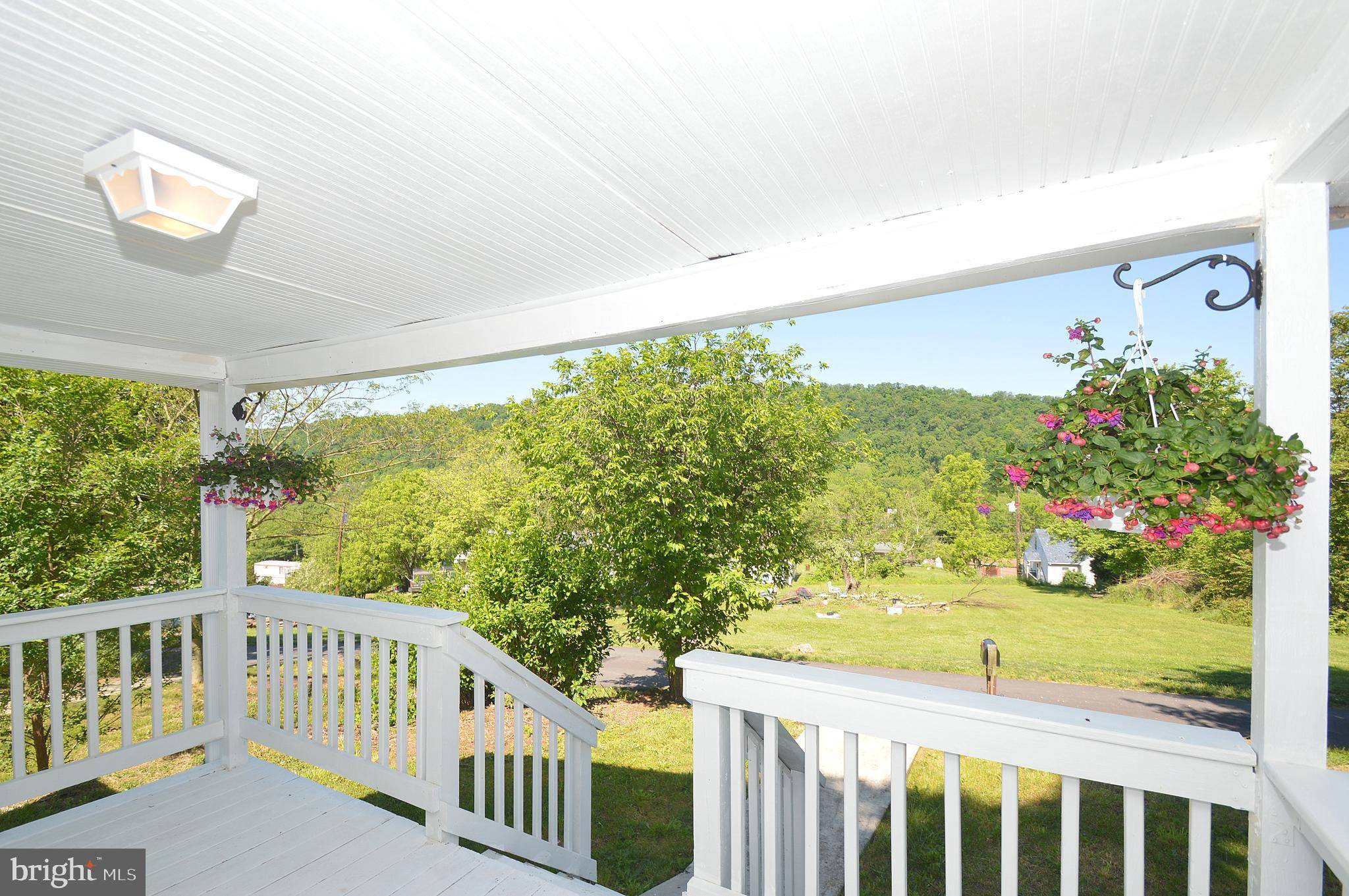 Berkeley Springs, WV 25411,67 BERRYVILLE CIR