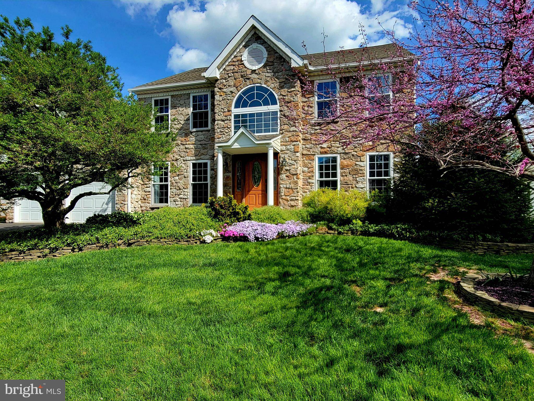 Doylestown, PA 18902,3963 AMBERTON CT