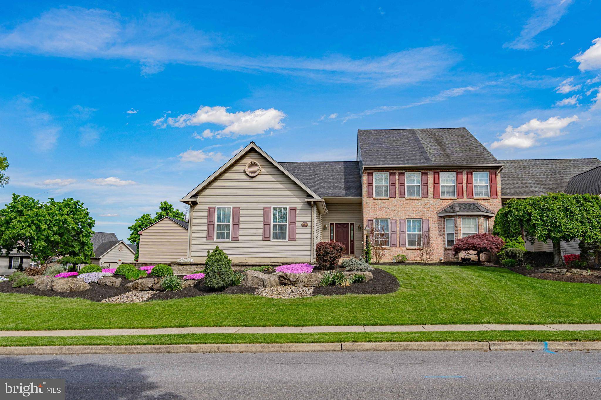 Macungie, PA 18062,1998 ROLLING MEADOW DR