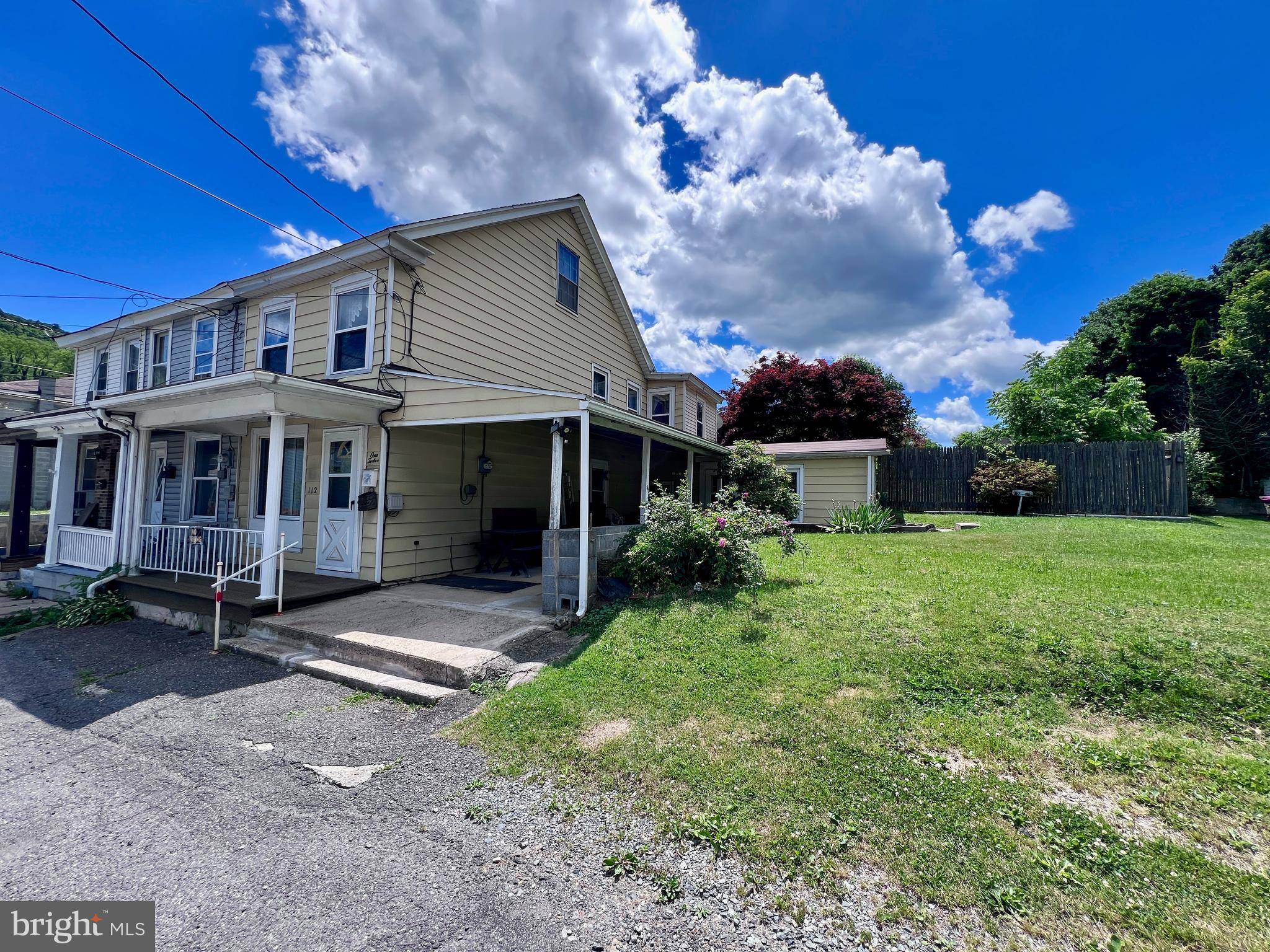 Tamaqua, PA 18252,112 GREEN ST