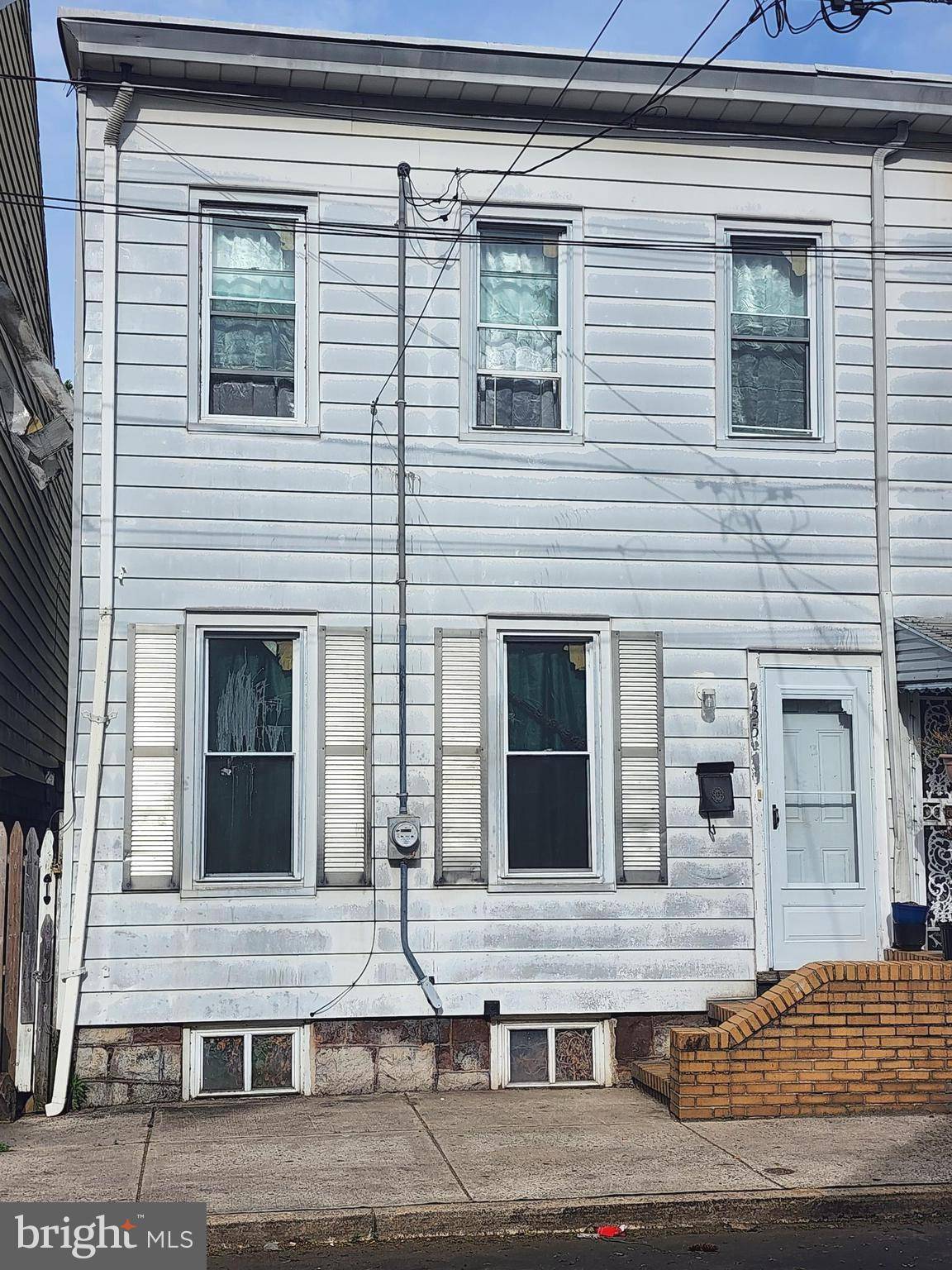 Trenton, NJ 08611,735 BEATTY ST