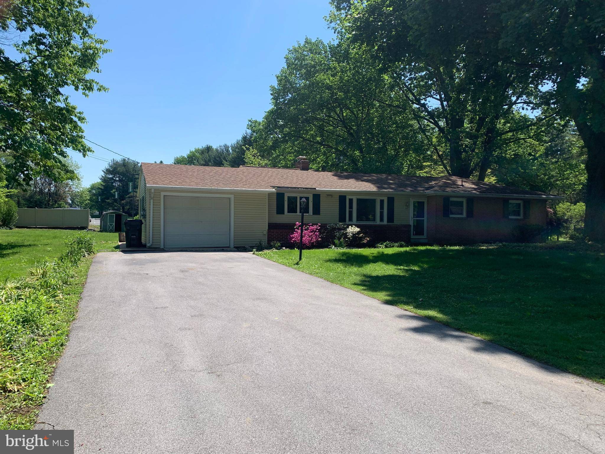 Carlisle, PA 17015,1003 ROCKLEDGE DR
