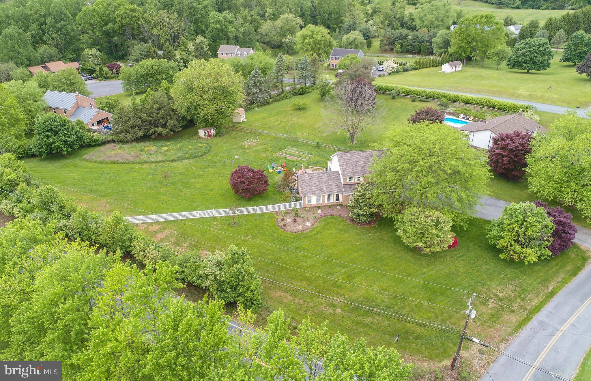 Mohnton, PA 19540,5006 SWEITZER RD