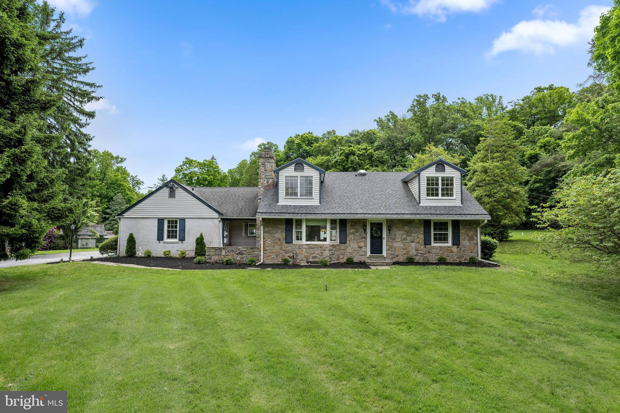 Newtown Square, PA 19073,3214 SAINT DAVIDS RD