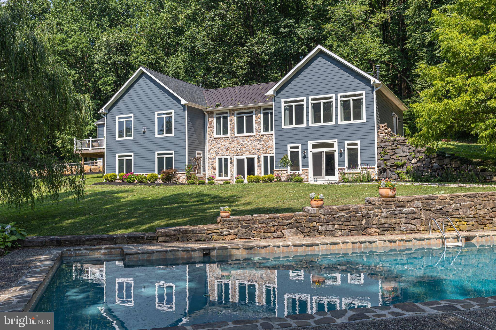 Riegelsville, PA 18077,3911 DOGWOOD LN