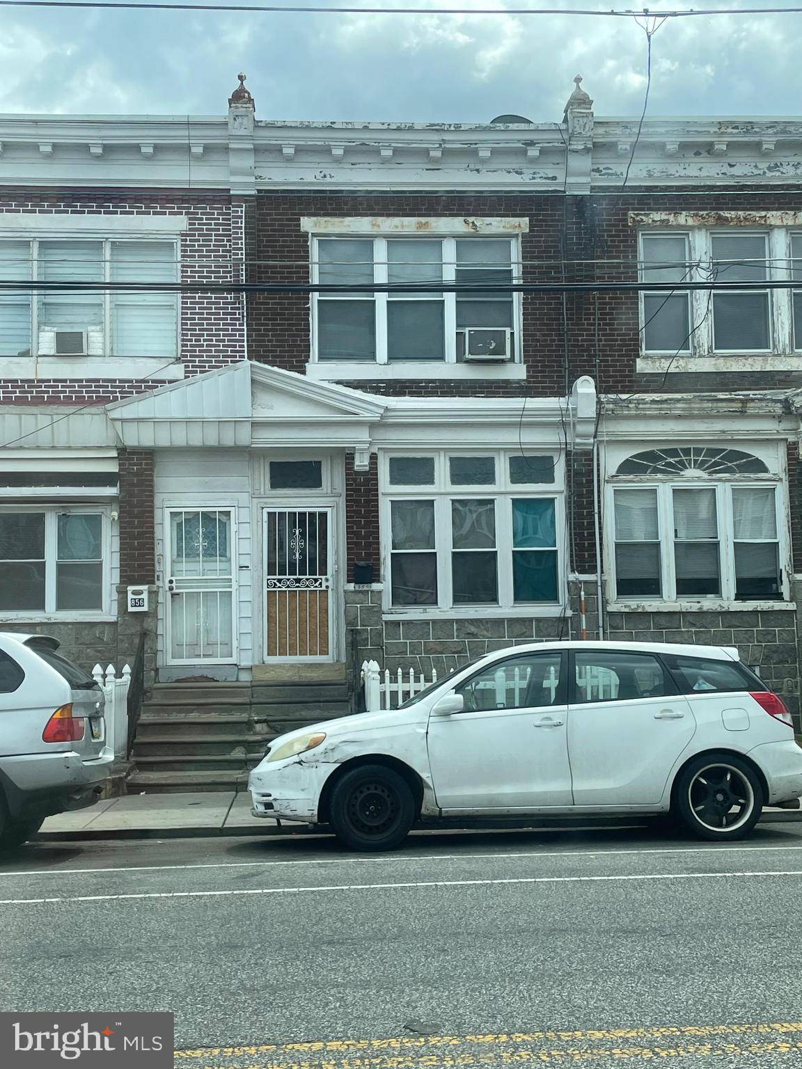 Philadelphia, PA 19134,854 E TIOGA ST