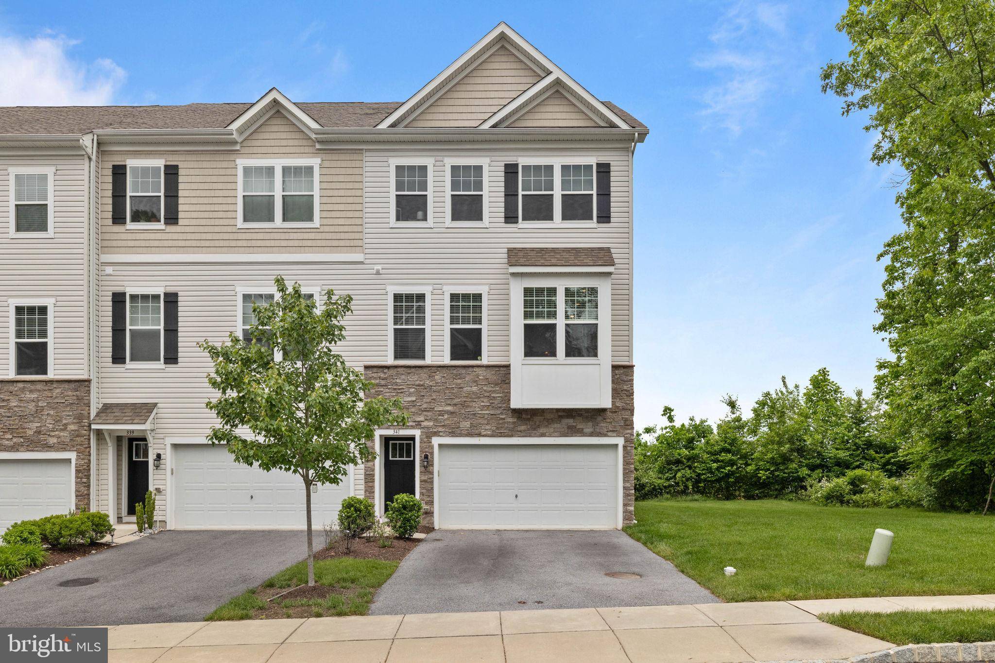 Downingtown, PA 19335,341 DAWSON PL