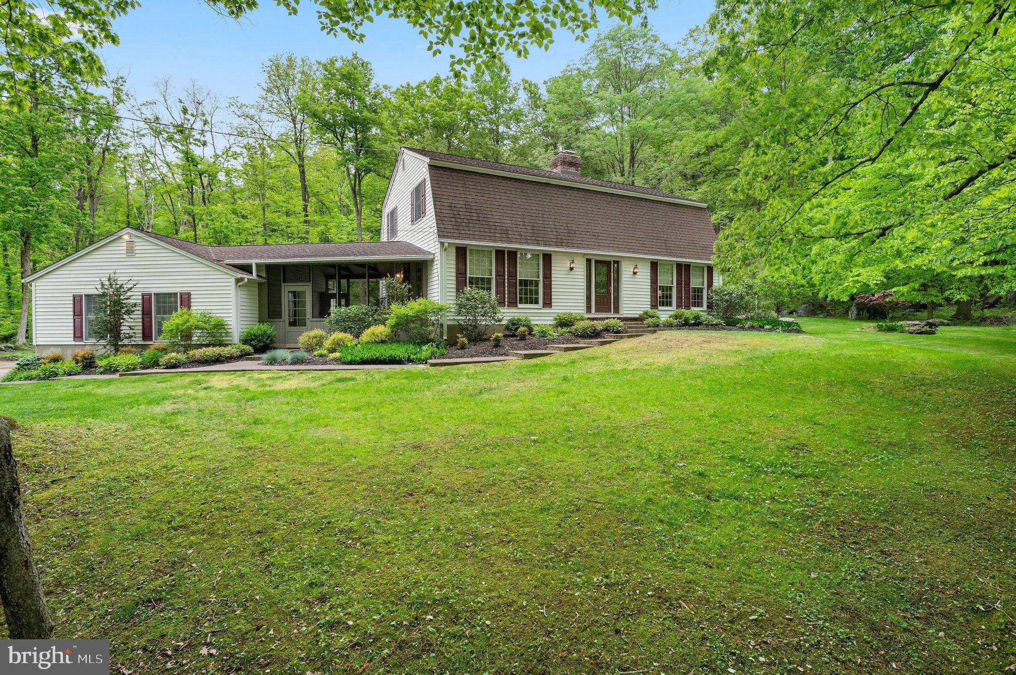 Sellersville, PA 18960,809 RIDGE VALLEY RD