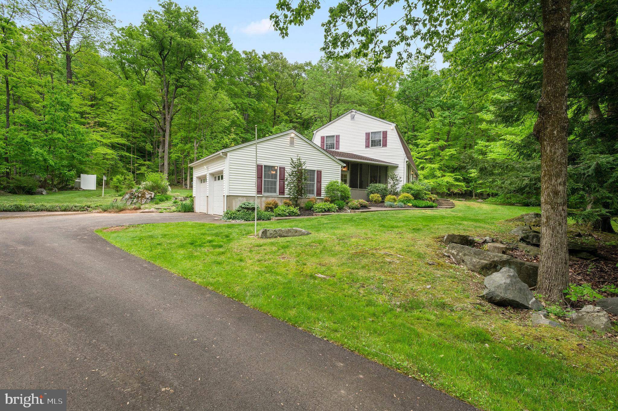 Sellersville, PA 18960,809 RIDGE VALLEY RD