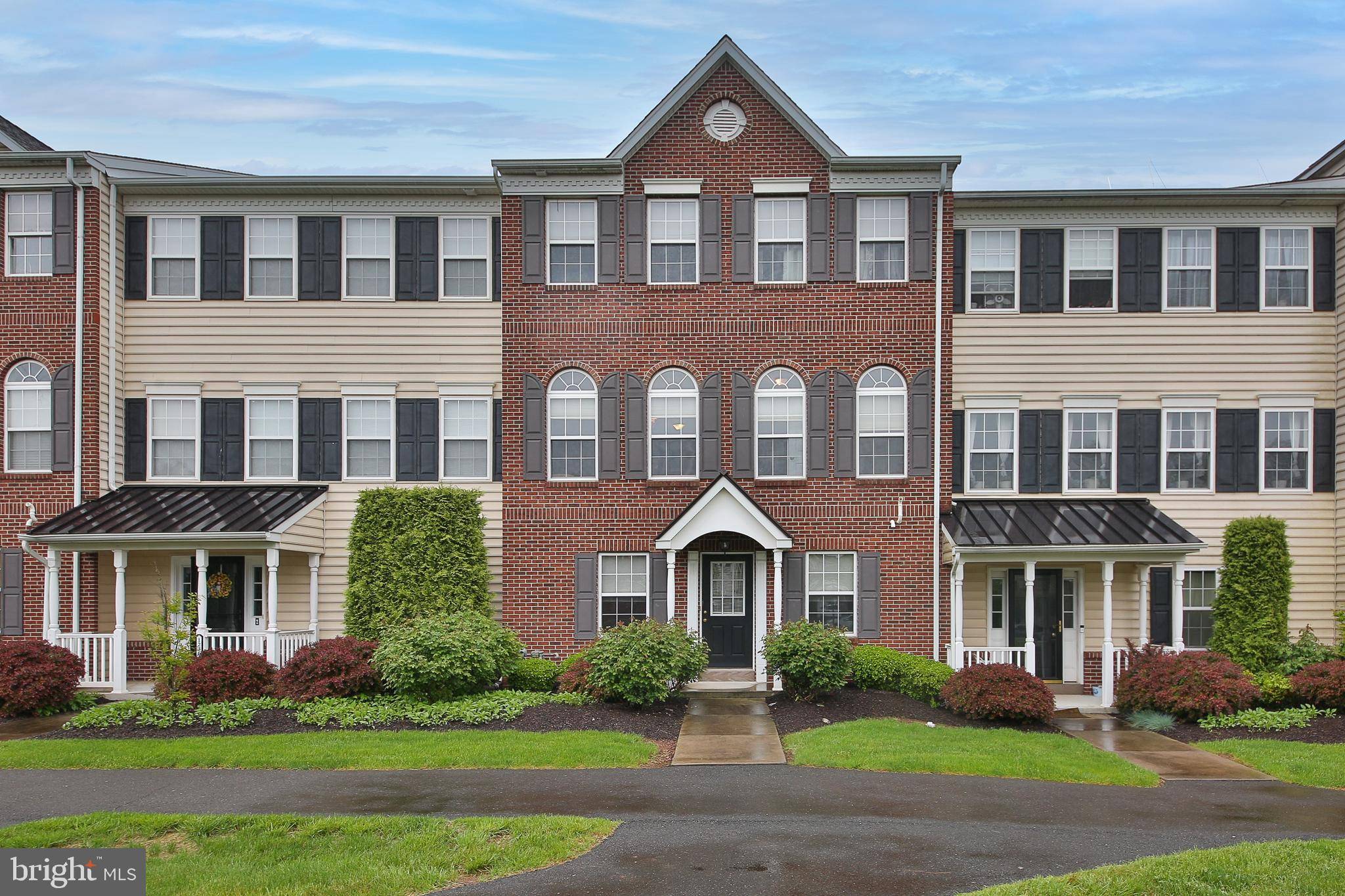 Pennsburg, PA 18073,1232 ROSEMONT TER