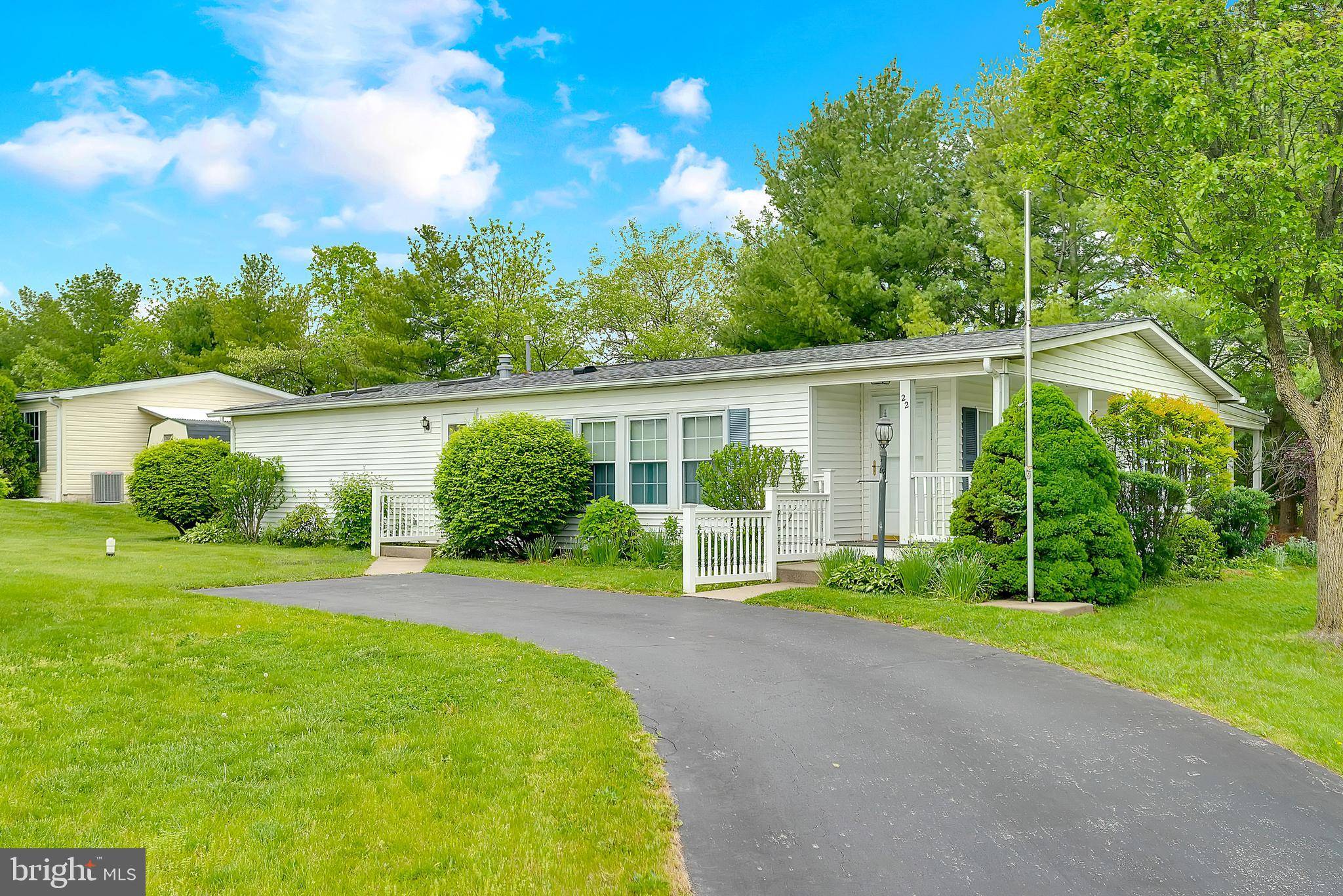 Harleysville, PA 19438,22 GREENBRIAR CT