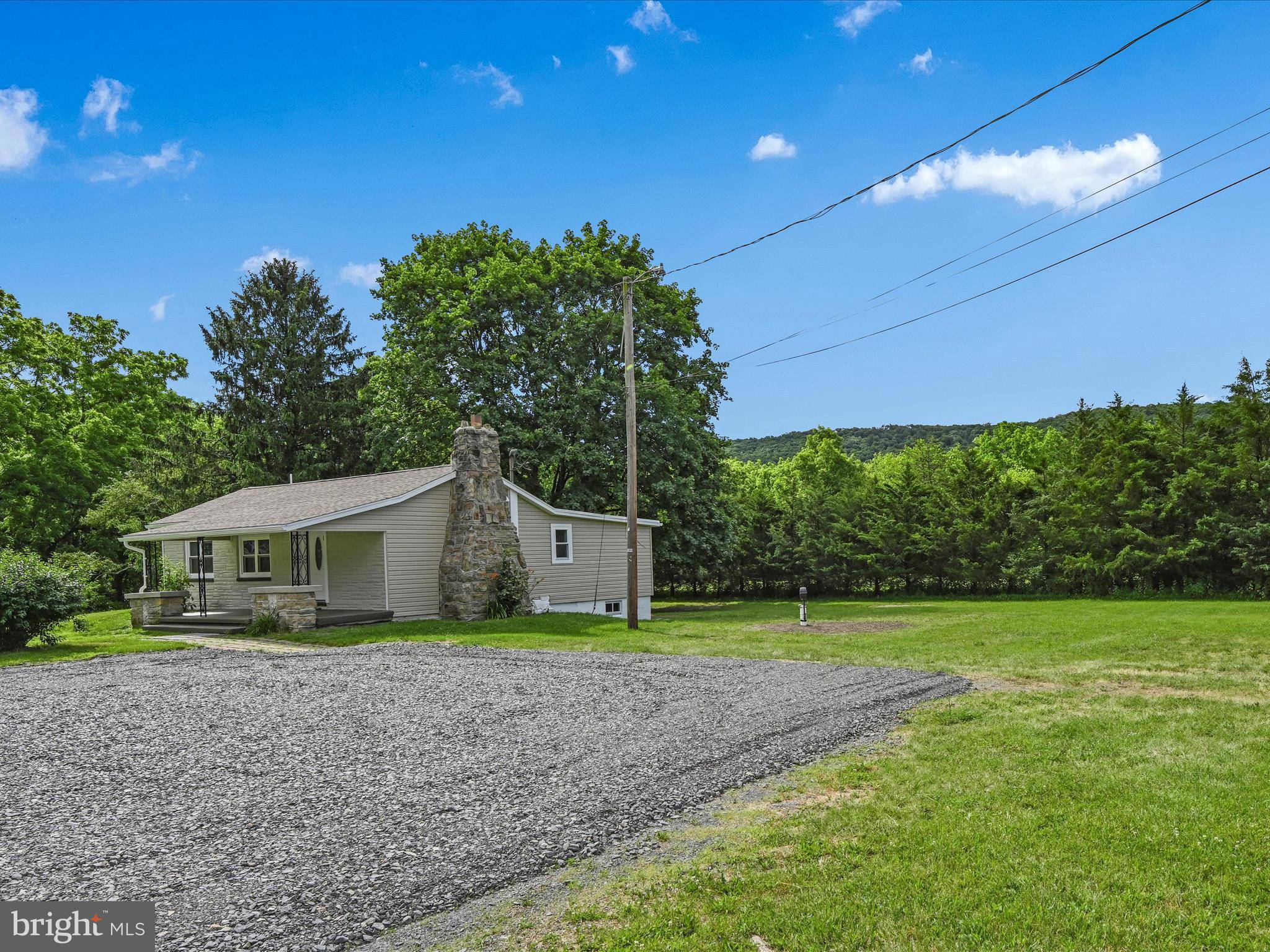 Pine Grove, PA 17963,743 SUEDBERG RD