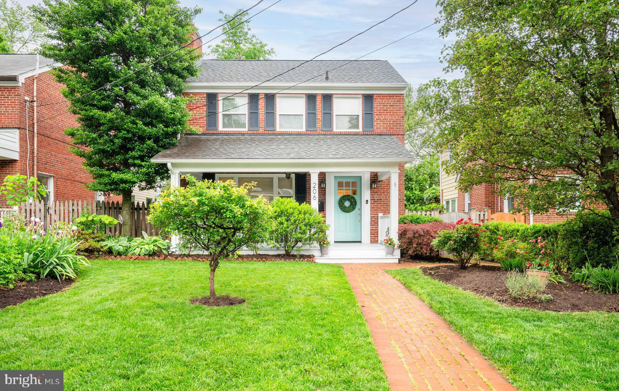 Alexandria, VA 22301,206 UHLER TER W