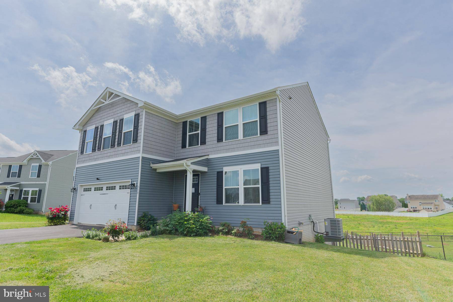 Bunker Hill, WV 25413,118 MILKWEED LN