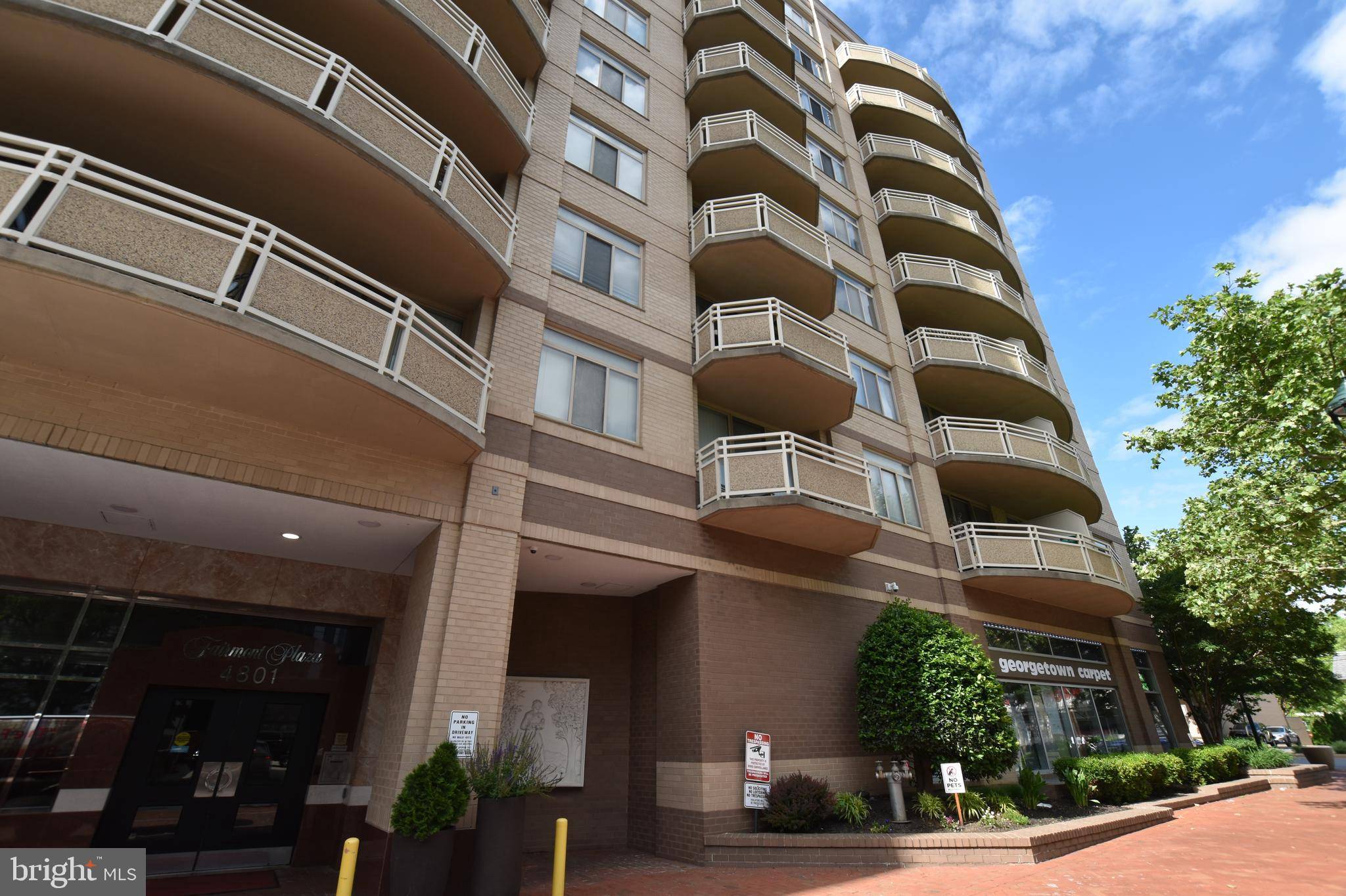 Bethesda, MD 20814,4801 FAIRMONT AVE #302