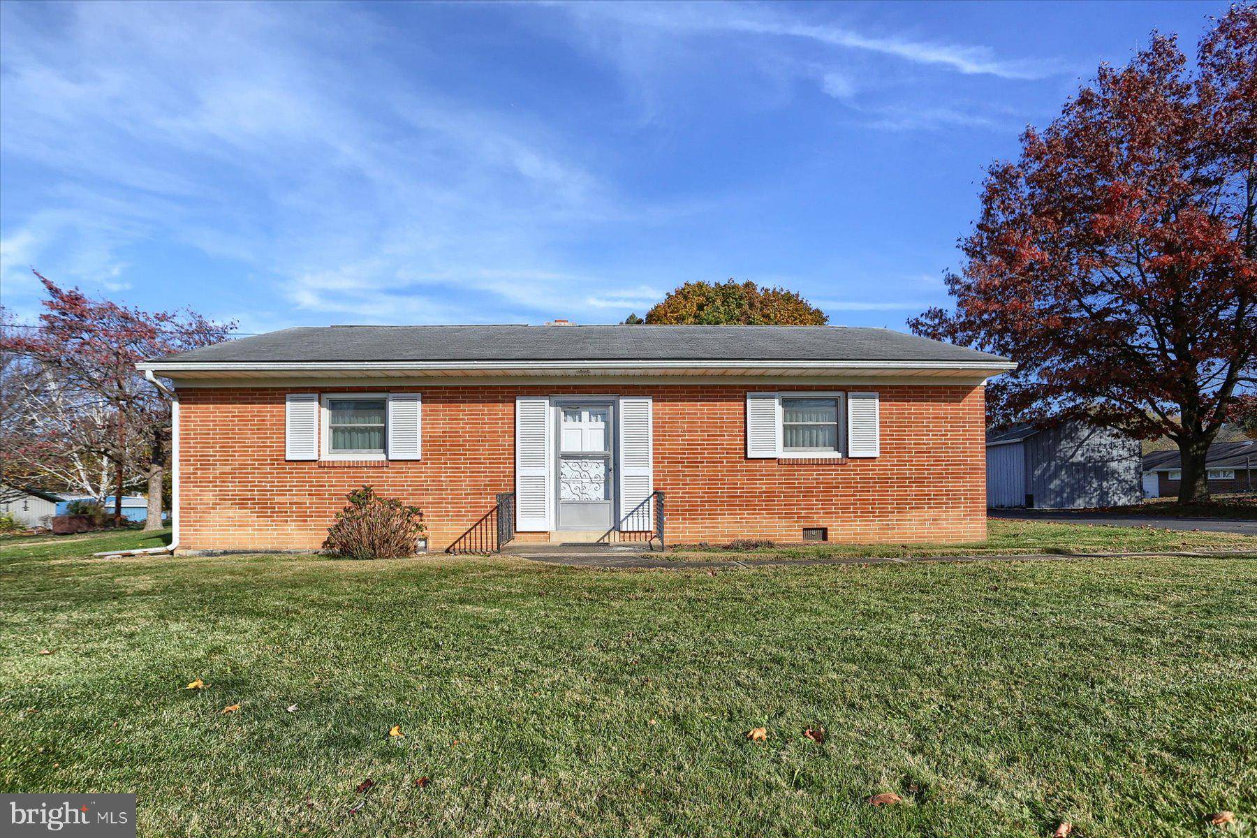 Mechanicsburg, PA 17055,93 LONGMEADOW ST