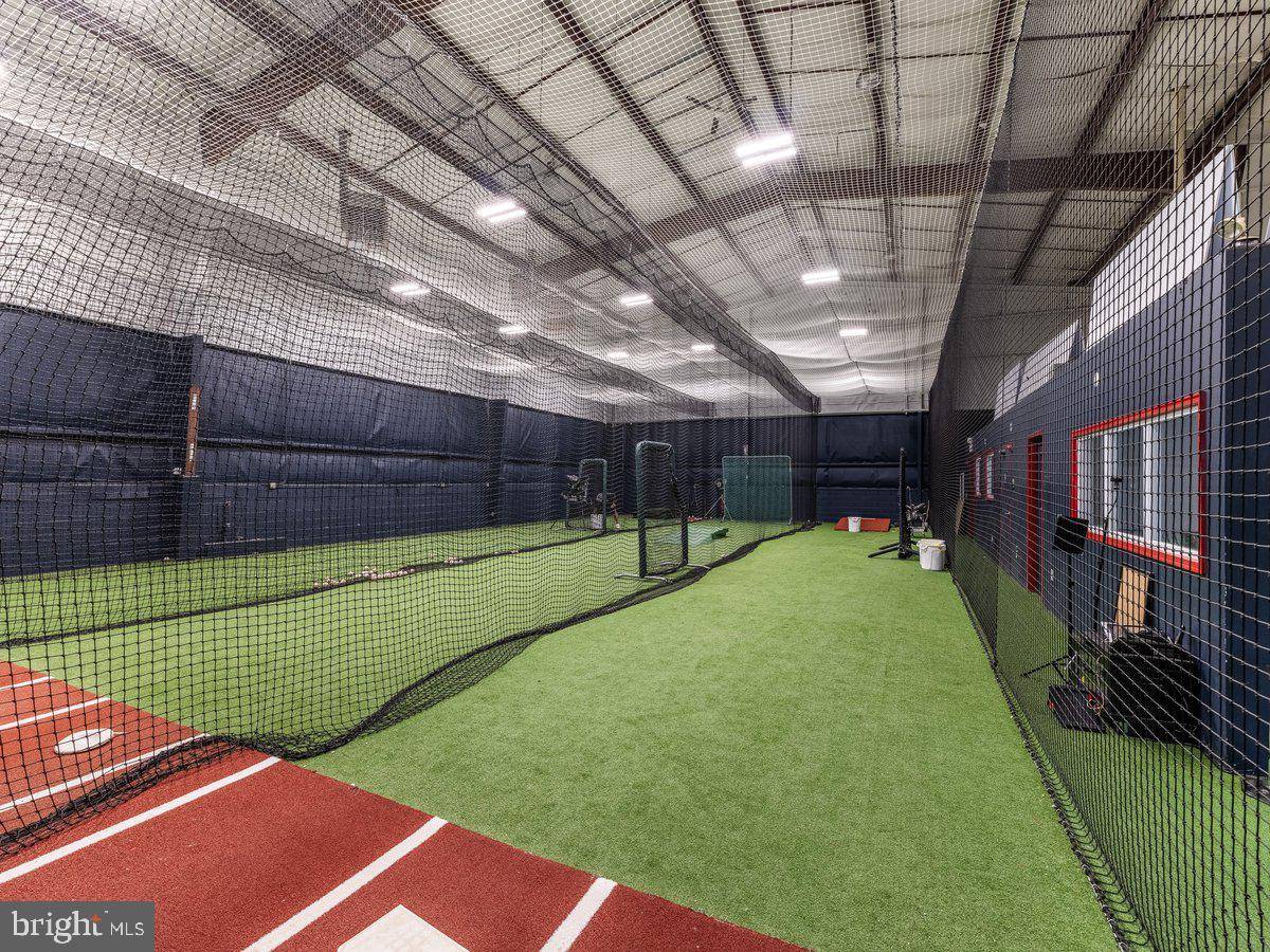 Ambler, PA 19002,220 S CHESTNUT ST