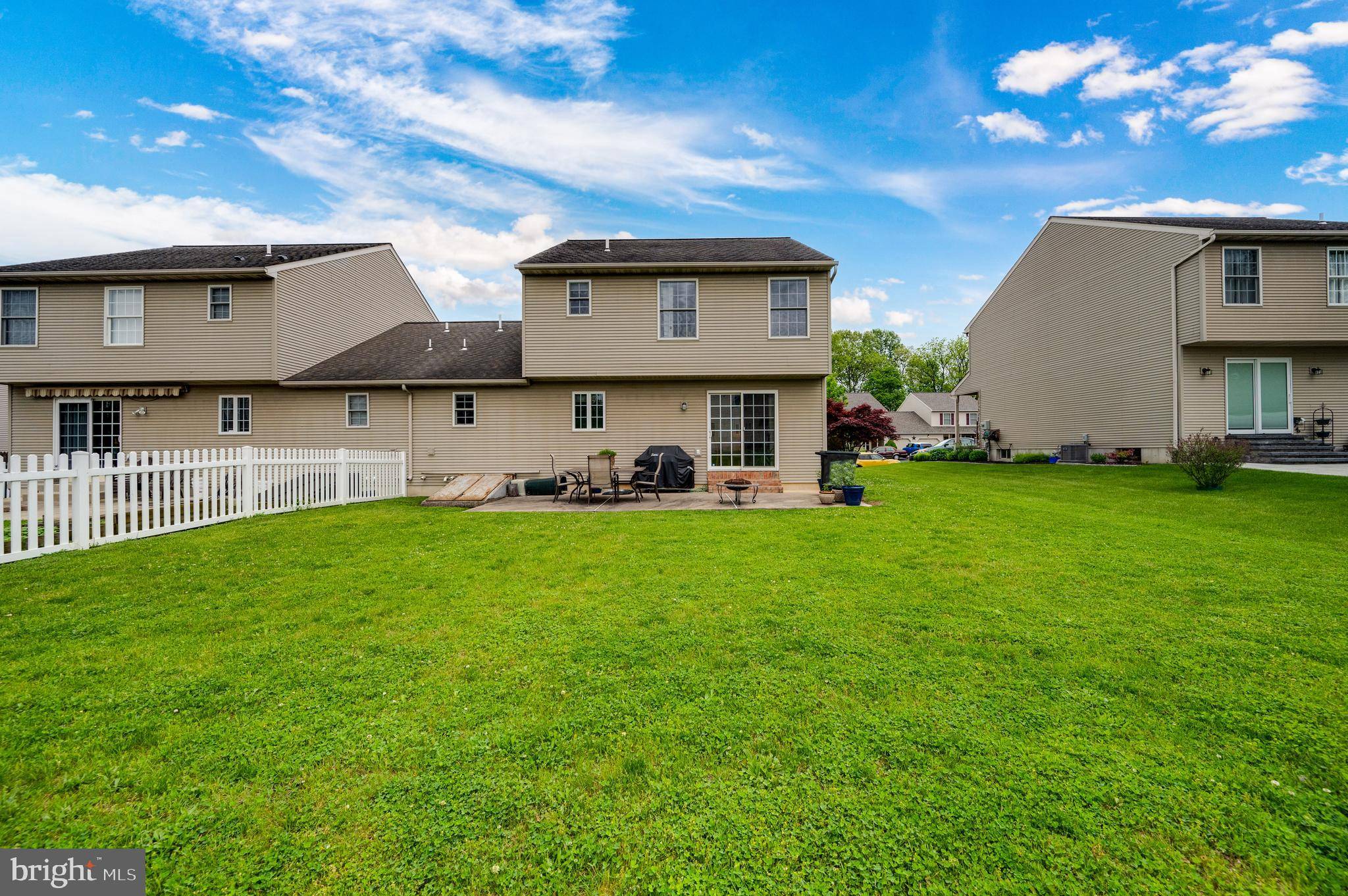 Blandon, PA 19510,238 SPIRIT CT