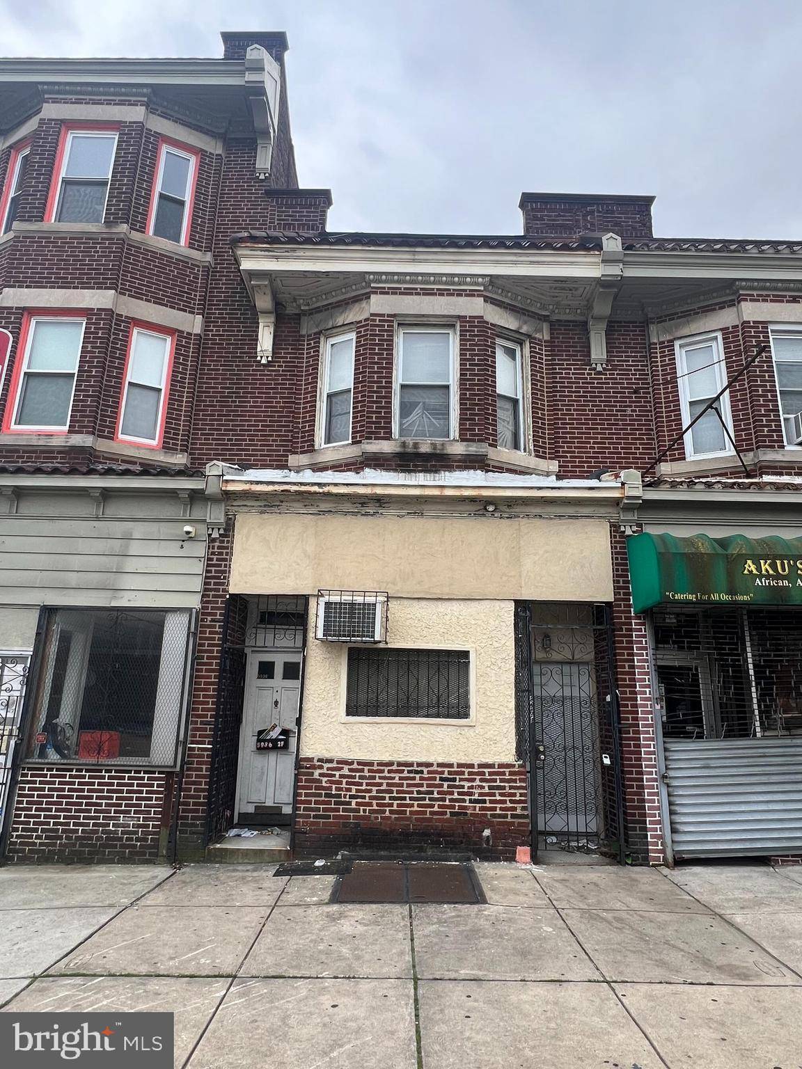 Philadelphia, PA 19139,5936 CHESTNUT ST