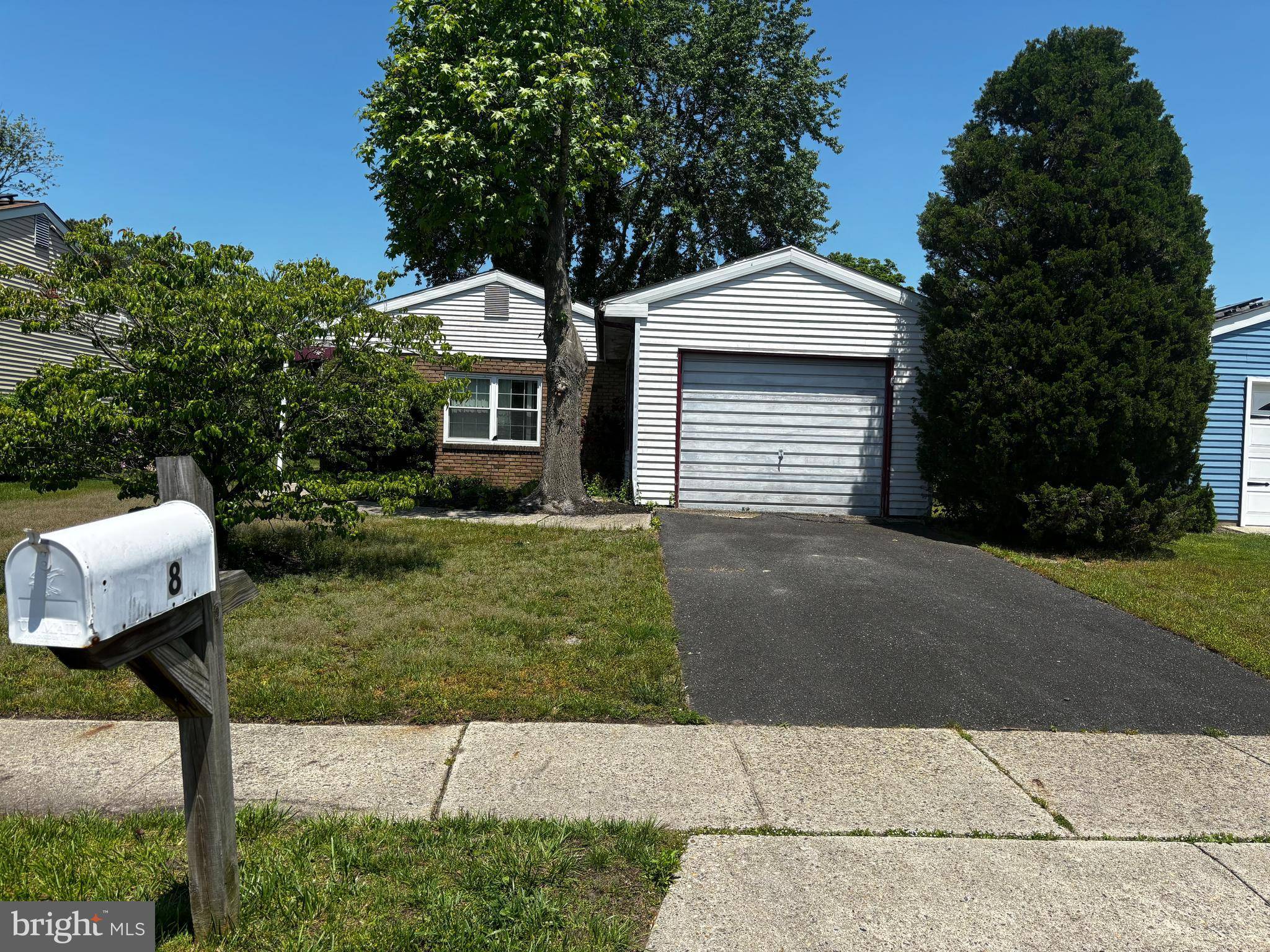 Southampton, NJ 08088,8 SHEFFIELD PL