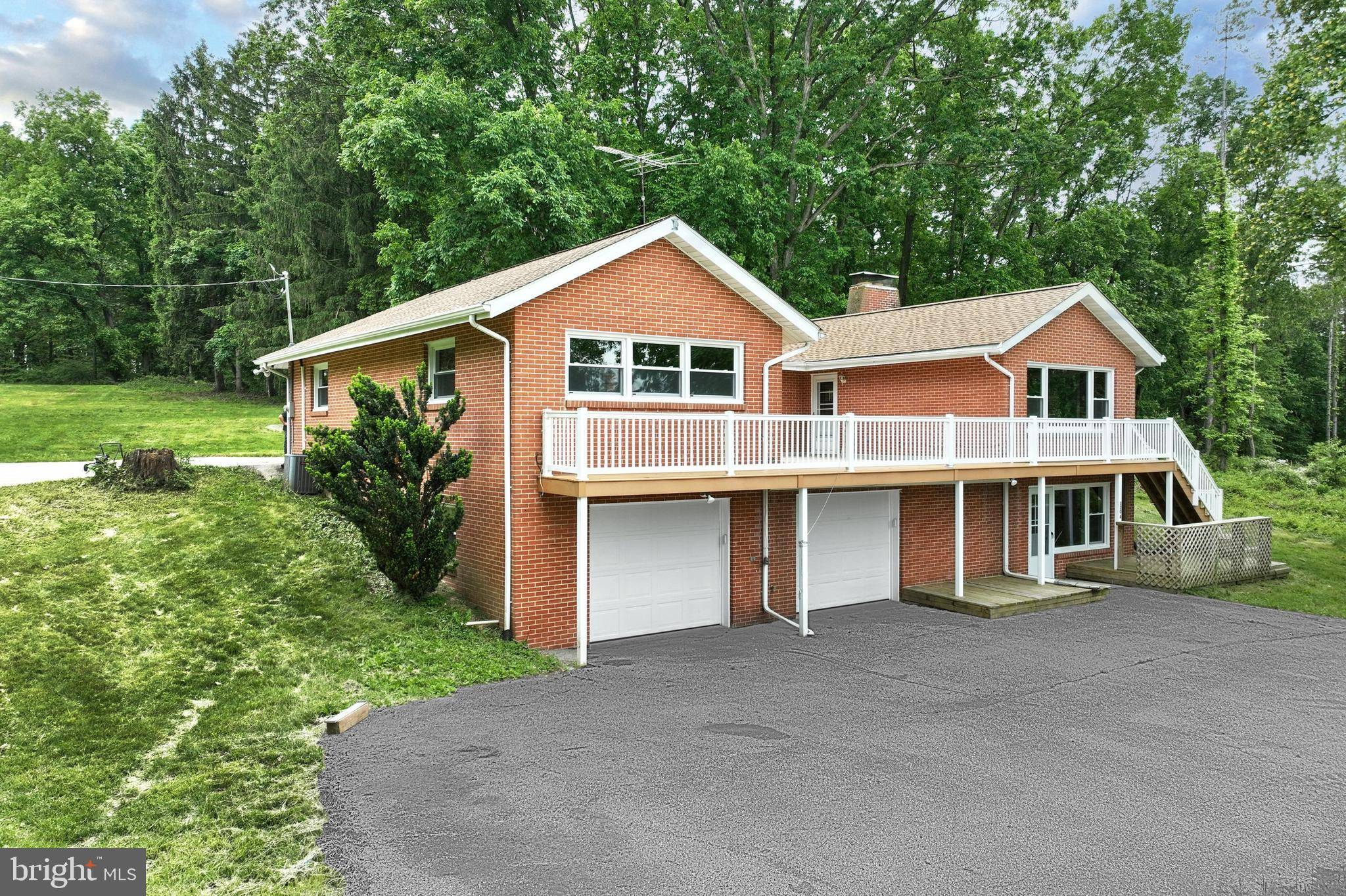 Hanover, PA 17331,120 A BEAVER CREEK RD