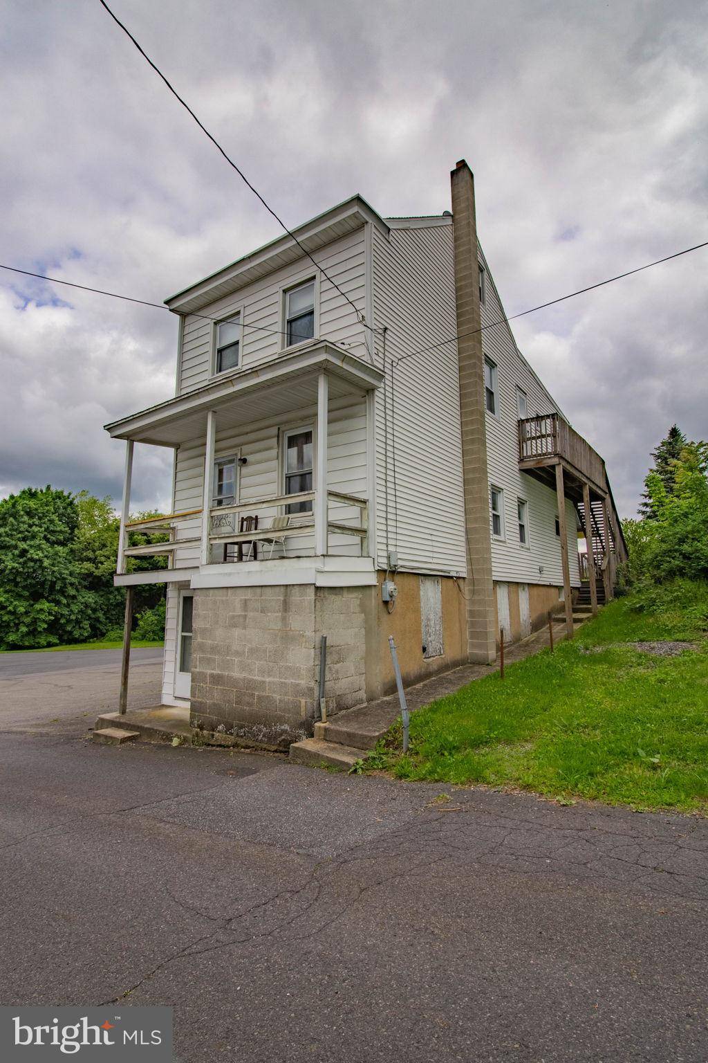 Minersville, PA 17954,205 LINDEN ST