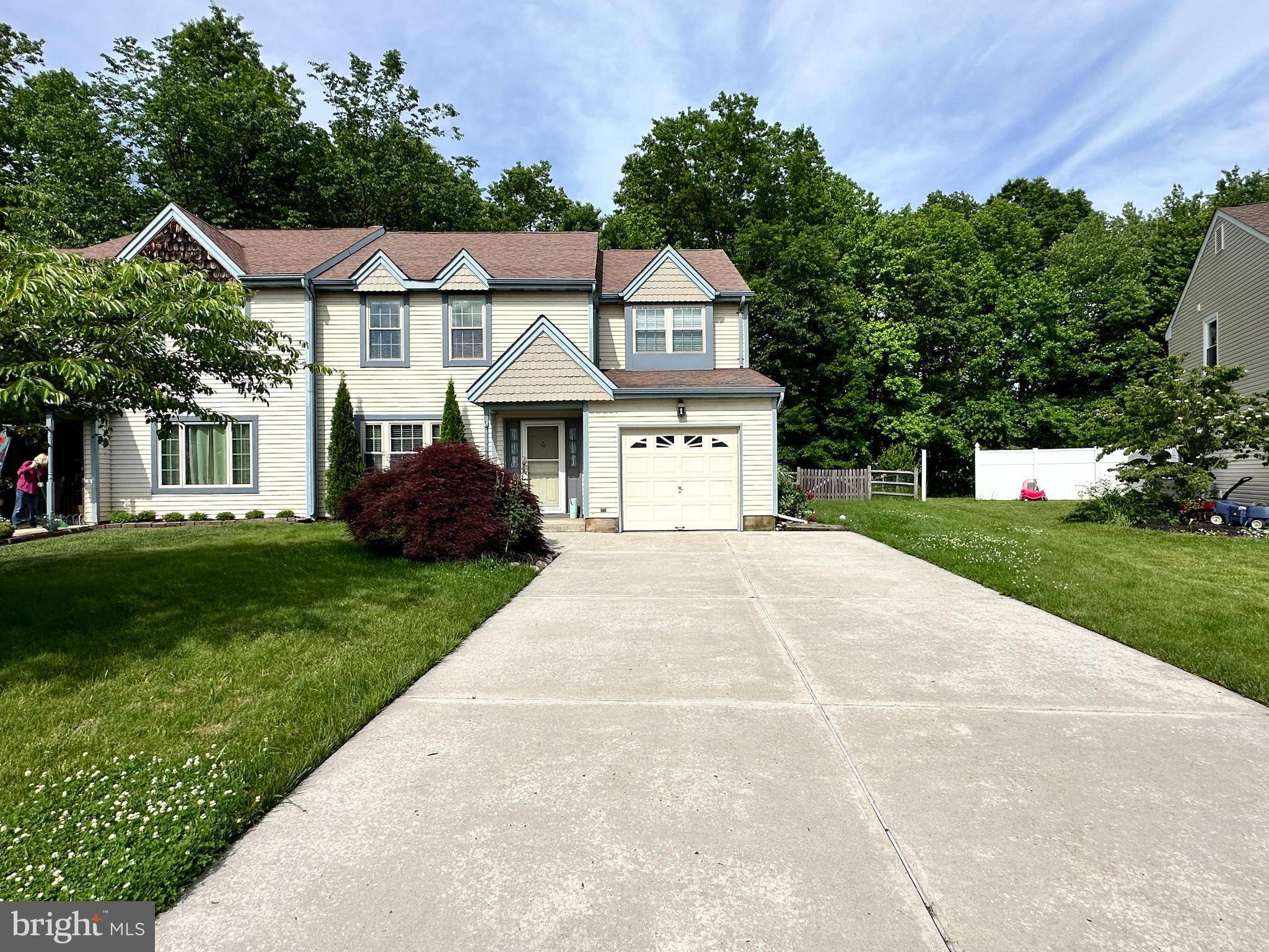 Yardley, PA 19067,1339 APPLE BLOSSOM DR