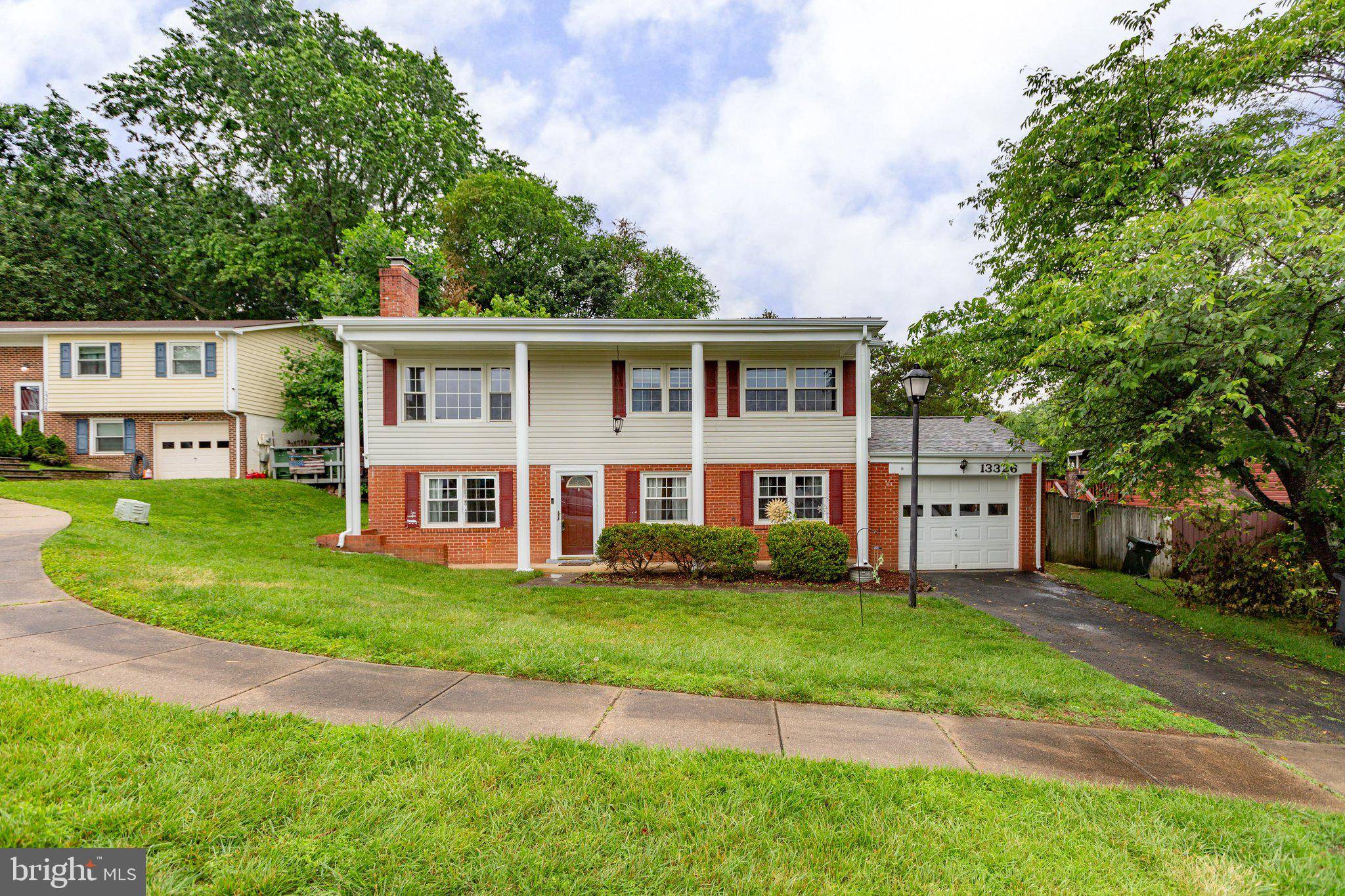 Woodbridge, VA 22193,13326 KIRKDALE CT