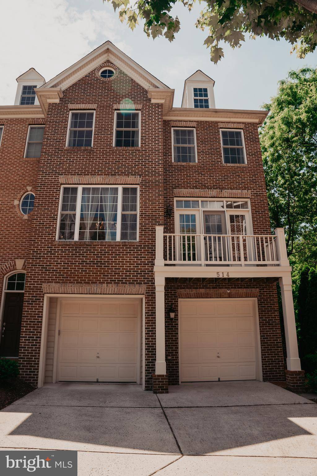 Alexandria, VA 22312,514 TRIADELPHIA WAY