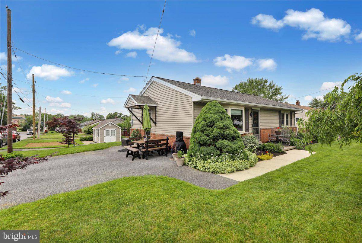 Willow Street, PA 17584,11 E KENDIG RD