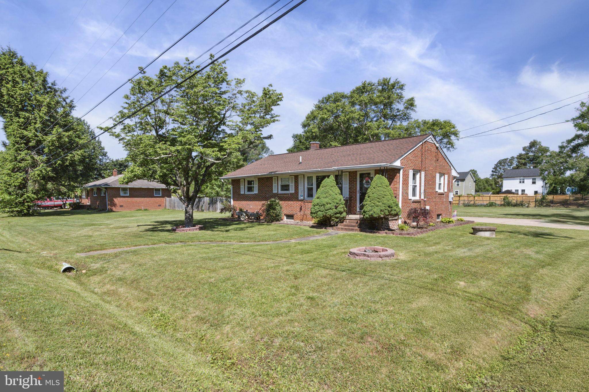 Fredericksburg, VA 22405,9 LITTLE ST