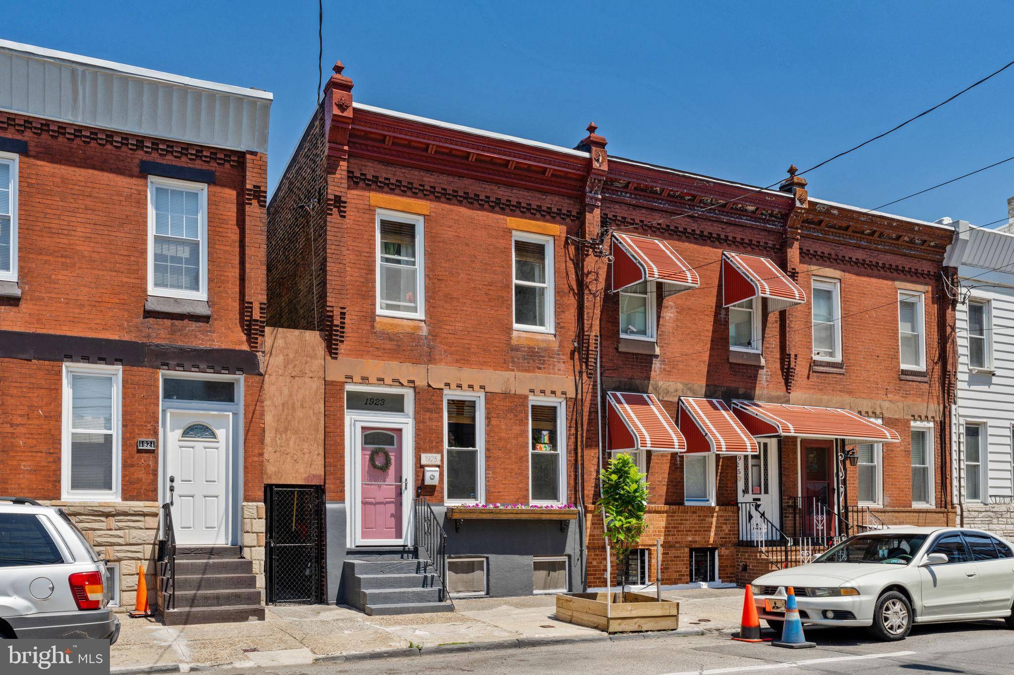 Philadelphia, PA 19134,1923 E ORLEANS ST