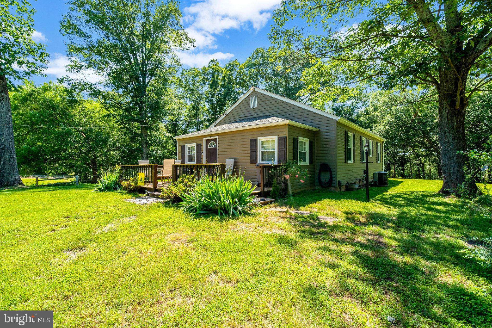 Catlett, VA 20119,4440 DUMFRIES RD