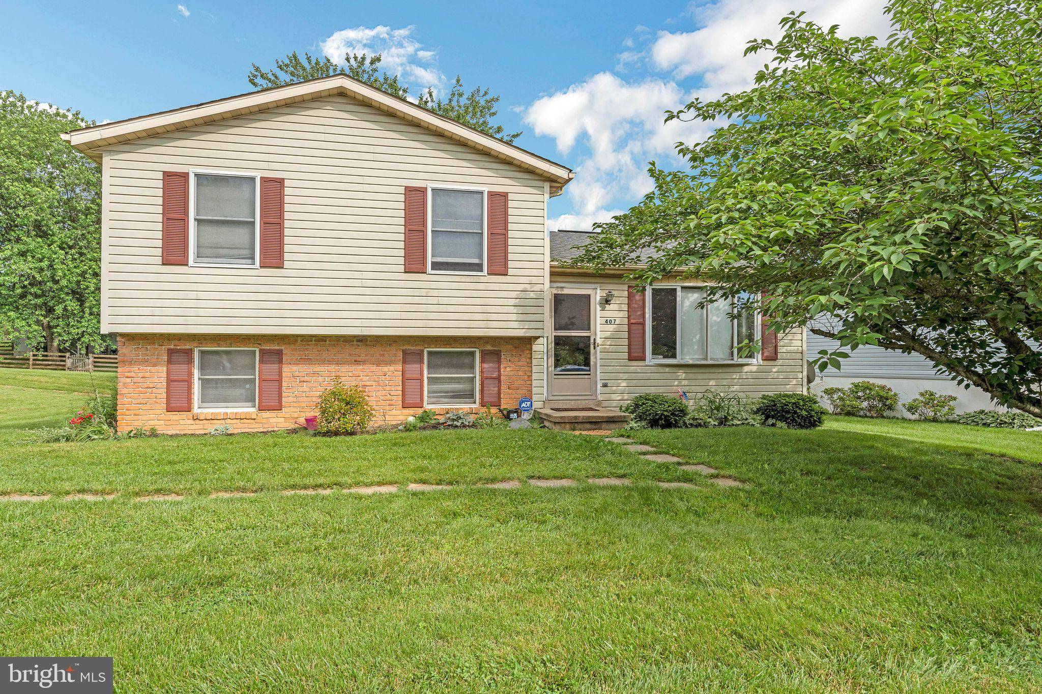 Westminster, MD 21158,407 STACY LEE CT