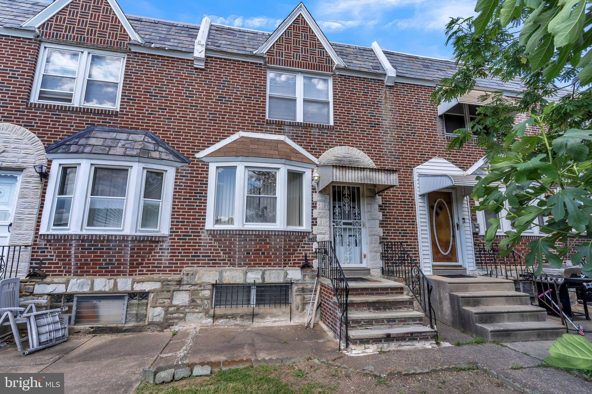 Philadelphia, PA 19149,2249 FRIENDSHIP ST