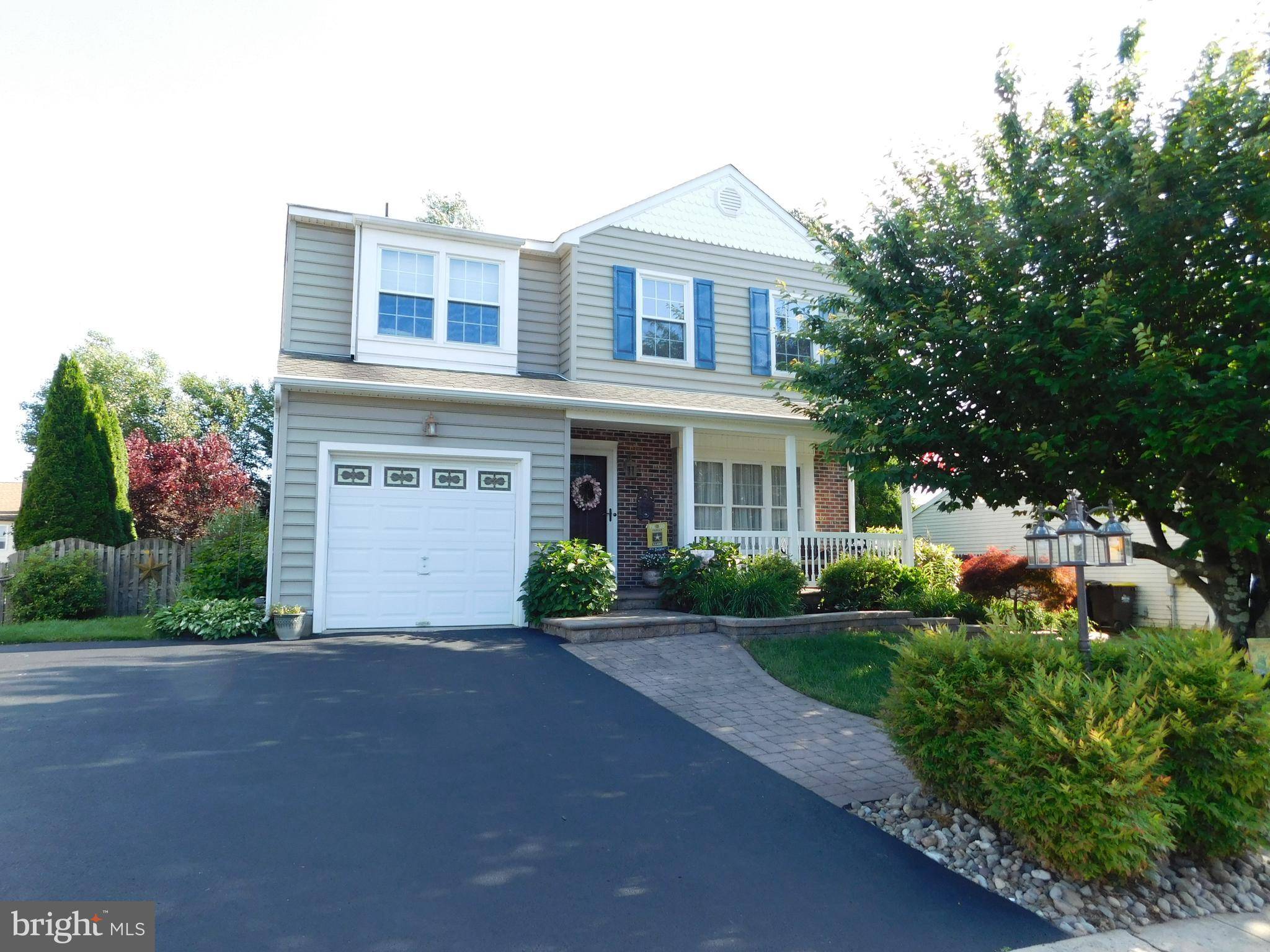 Bensalem, PA 19020,1332 BUTTERFIELD LN