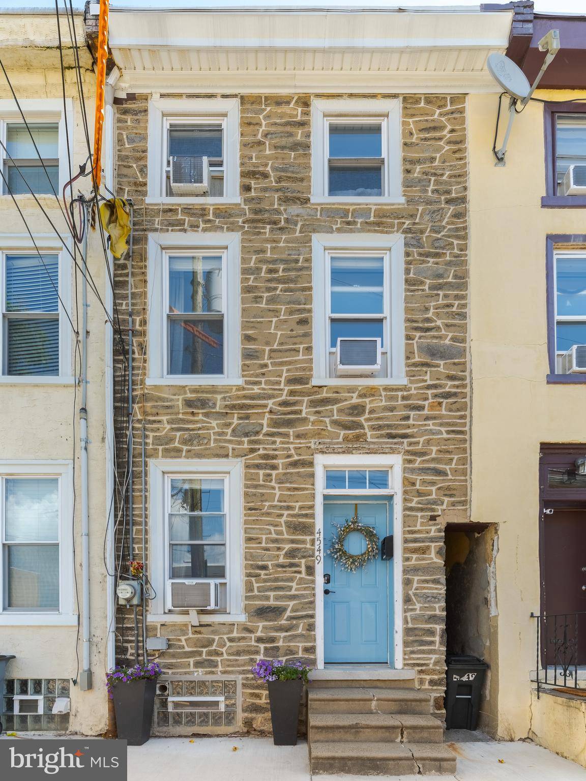 Philadelphia, PA 19127,4549 BAKER ST