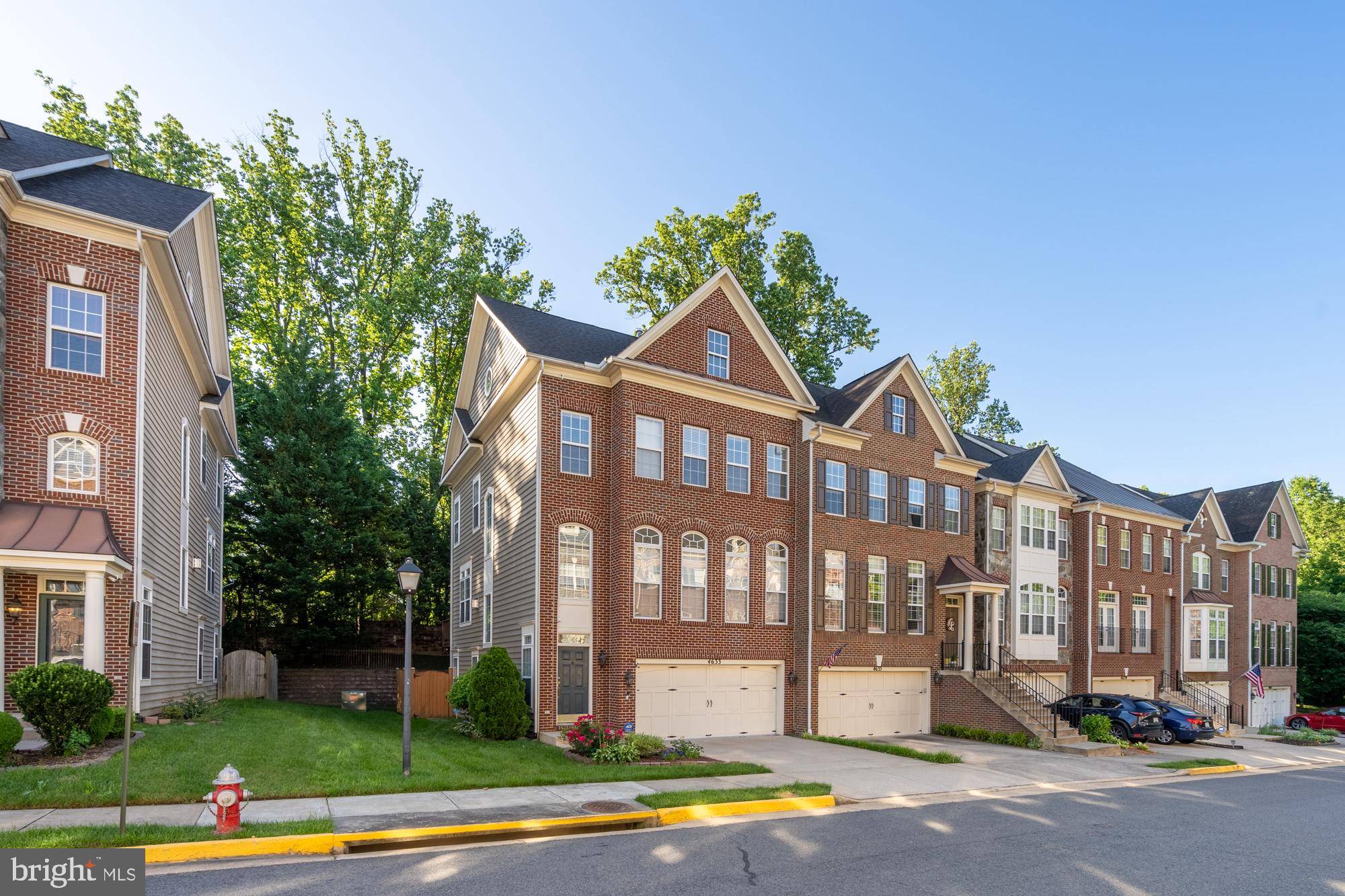 Annandale, VA 22003,4633 ASPEN HILL CT