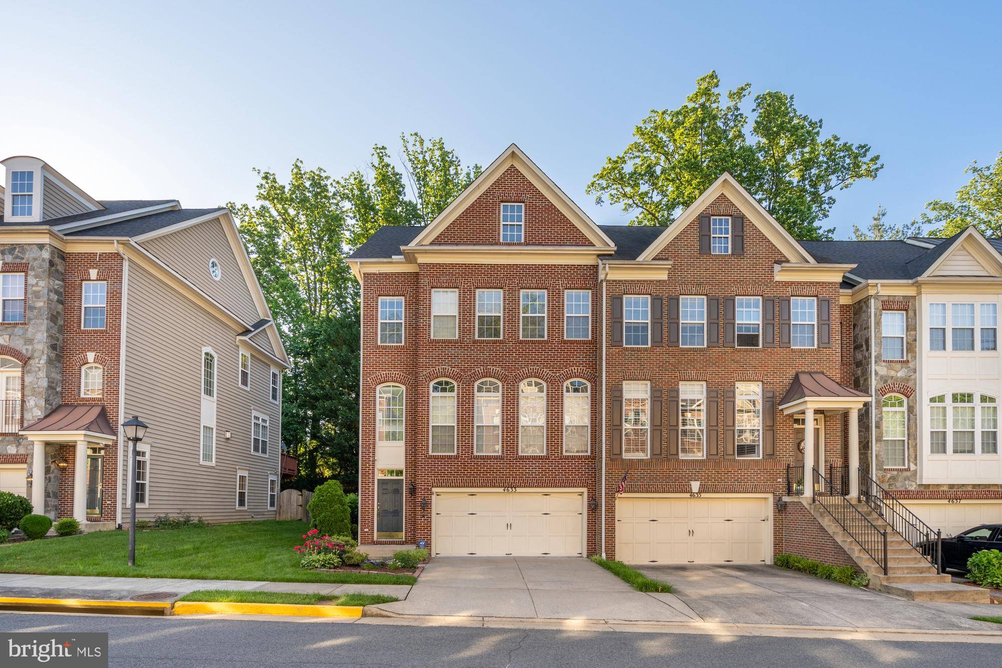 Annandale, VA 22003,4633 ASPEN HILL CT