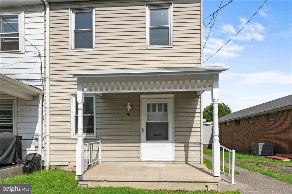 Pine Grove, PA 17963,51 MIFFLIN ST