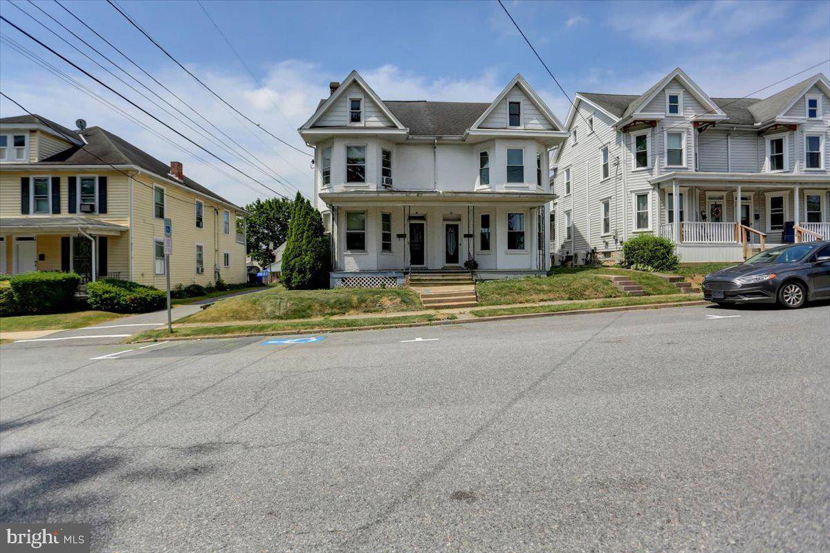 Shippensburg, PA 17257,40 MONTGOMERY AVENUE