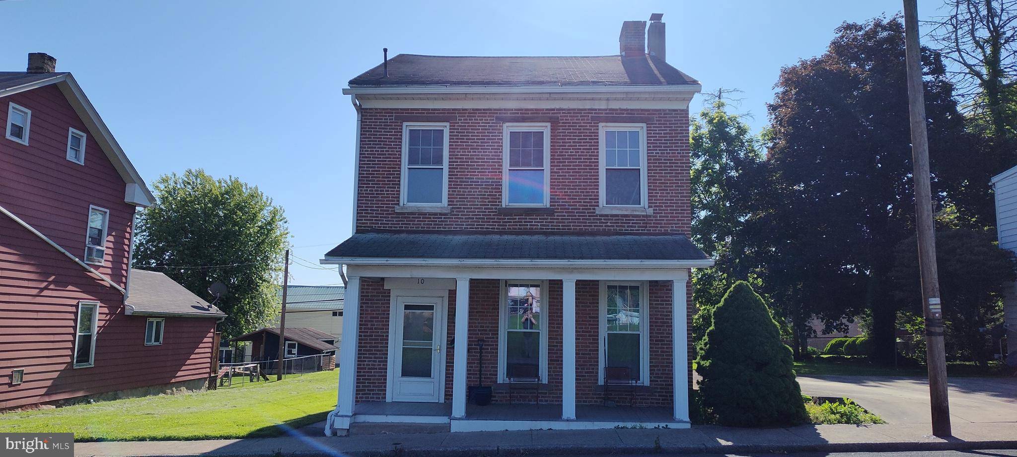 Mifflintown, PA 17059,10 S THIRD ST