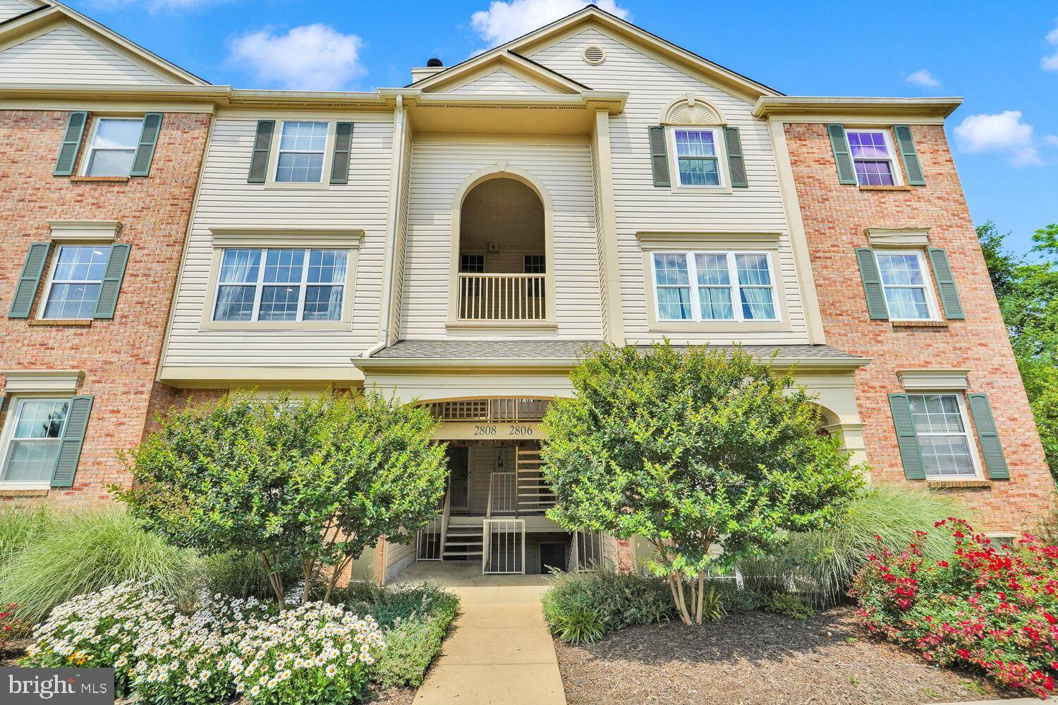 Falls Church, VA 22042,2808 EMMA LEE ST #303