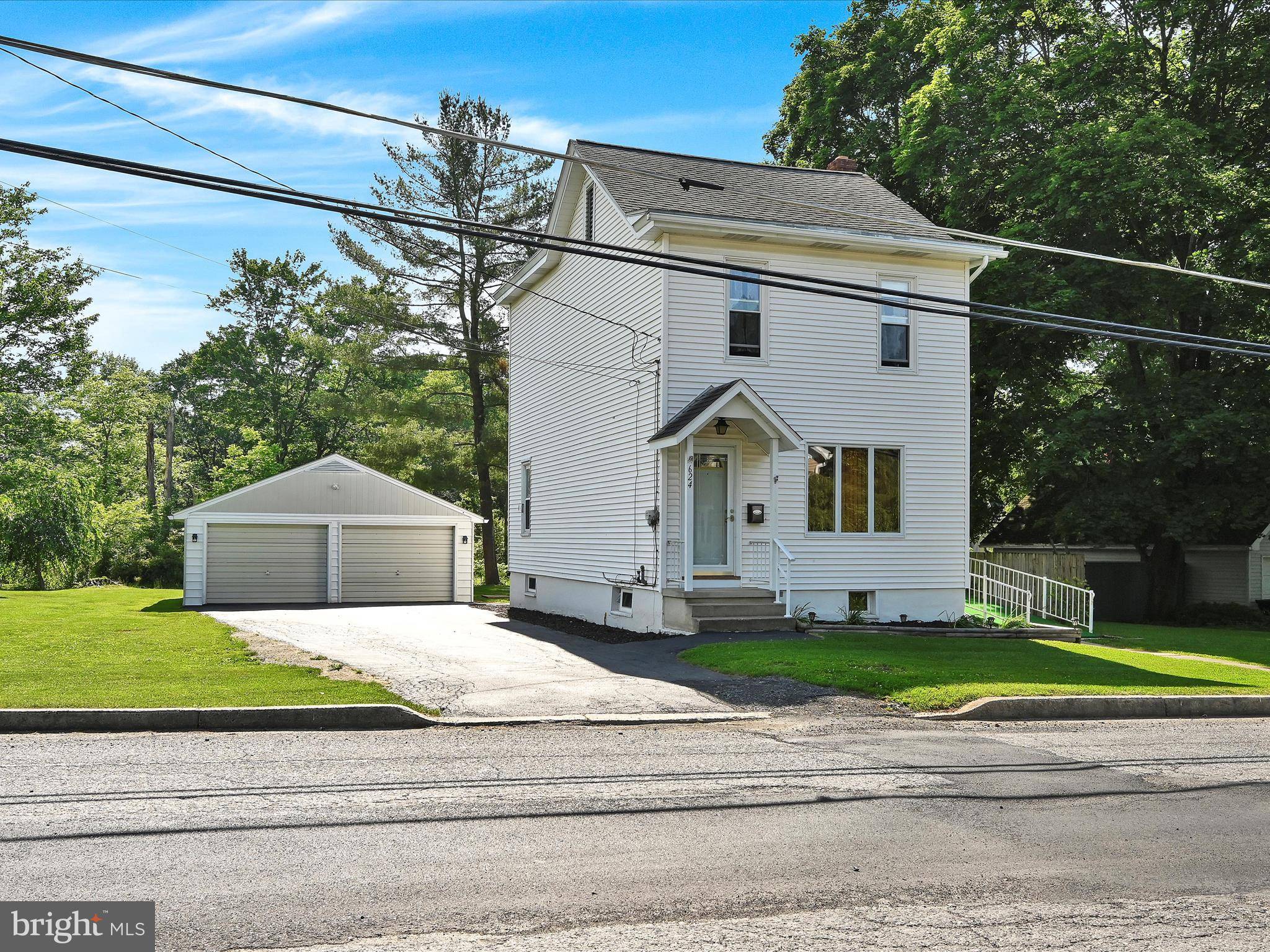 Orwigsburg, PA 17961,624 N WARREN ST