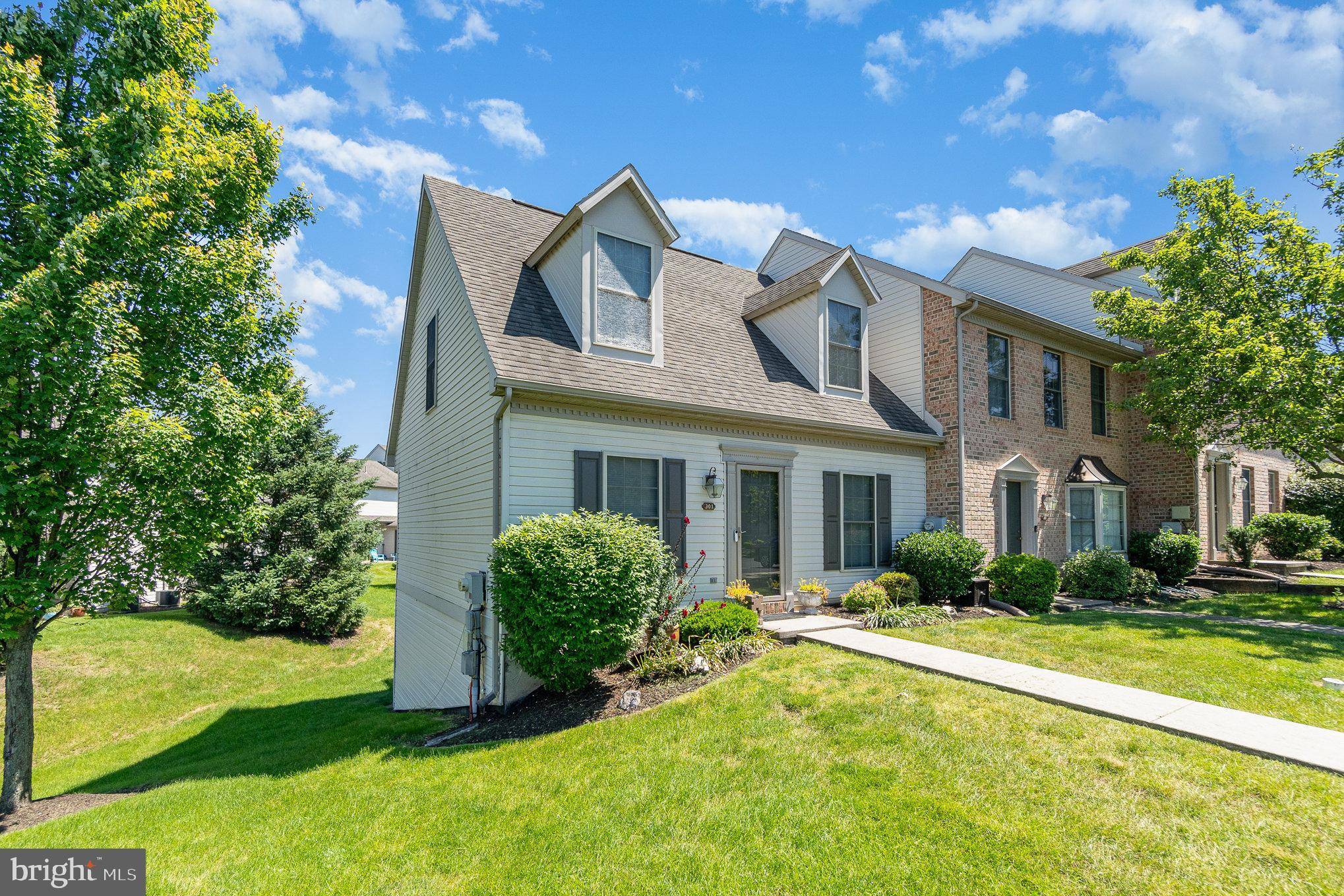 Harrisburg, PA 17110,301 SADDLE RIDGE CT