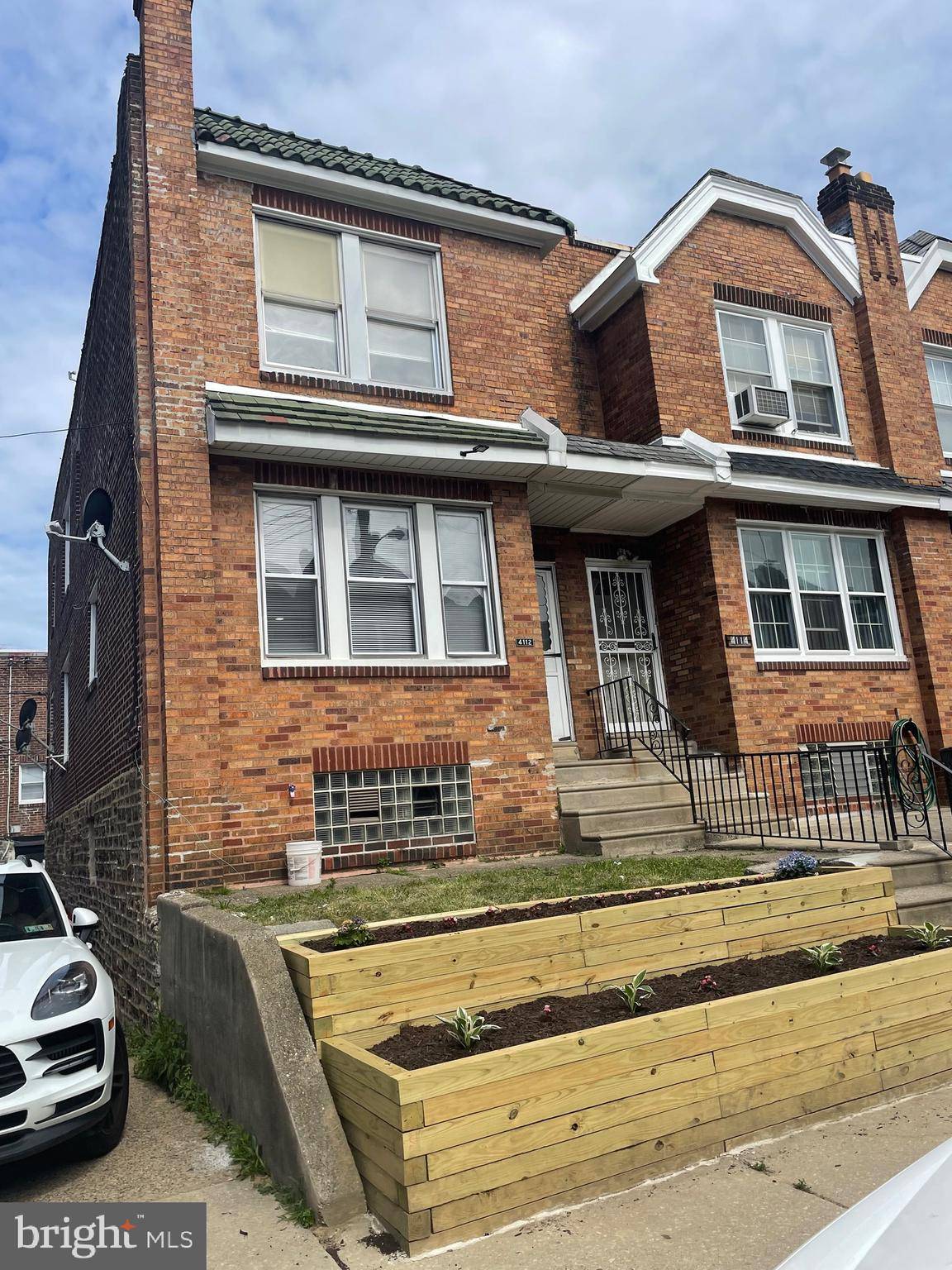 Philadelphia, PA 19124,4112 DUNGAN ST